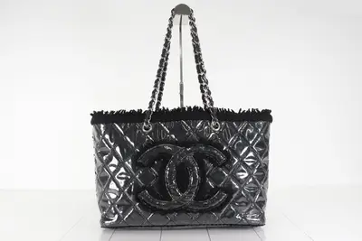 DecaCoco Tweed x Vinyl Chain Tote Bag, Item No. 13
