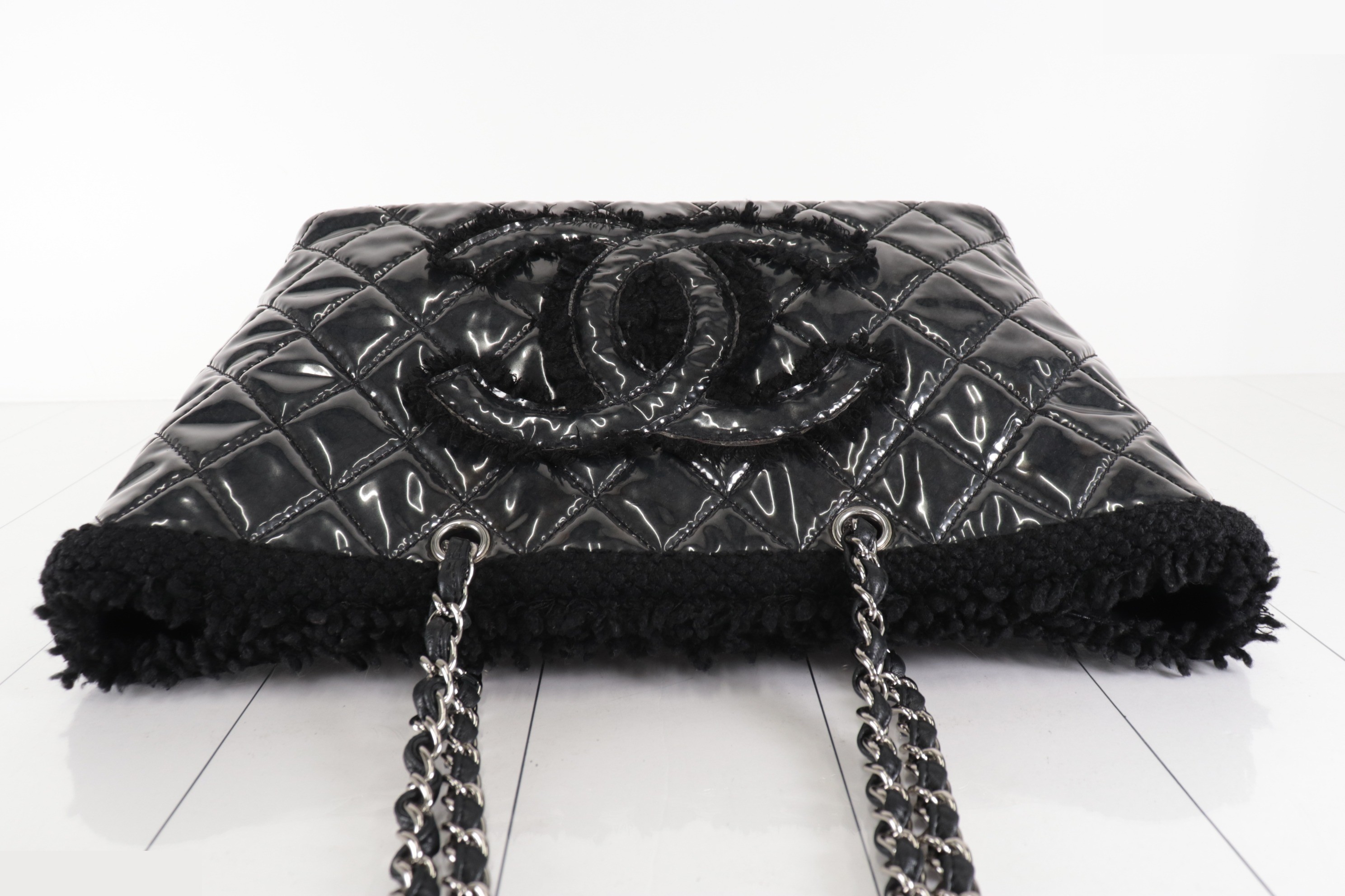 DecaCoco Tweed x Vinyl Chain Tote Bag, Item No. 13 — view 6