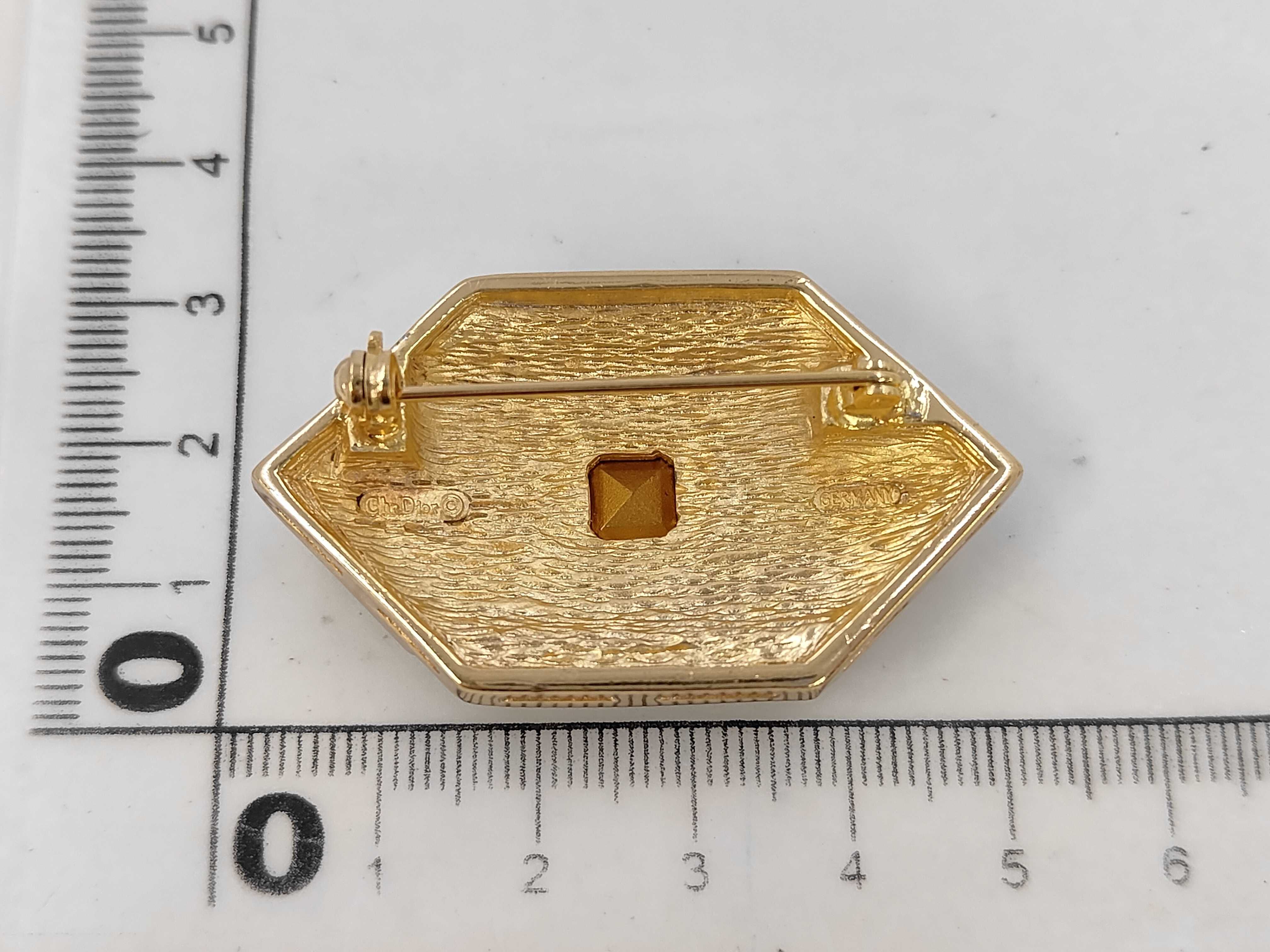 Christian / Brooch / GP Brooch — view 2