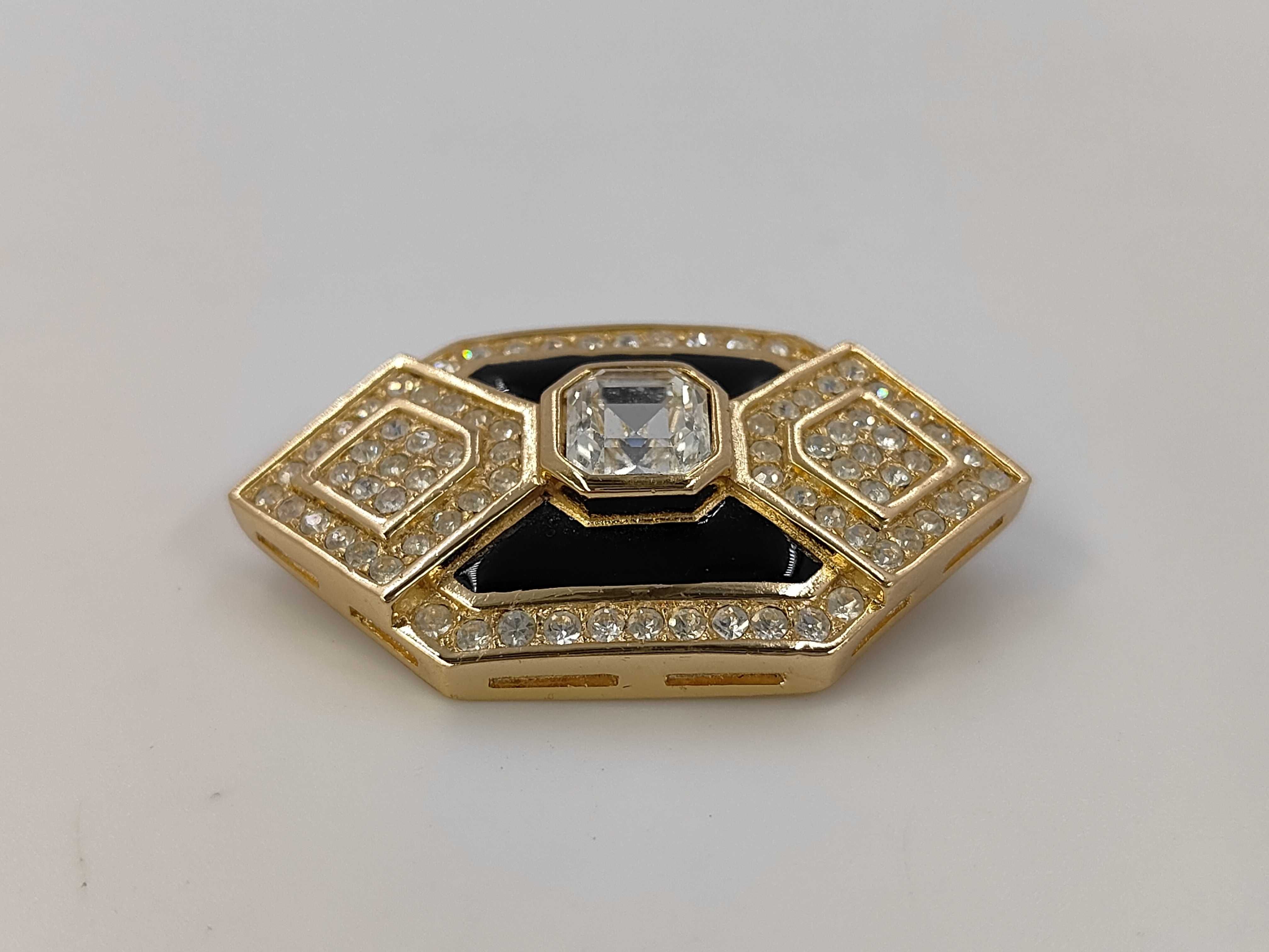 Christian / Brooch / GP Brooch — view 3