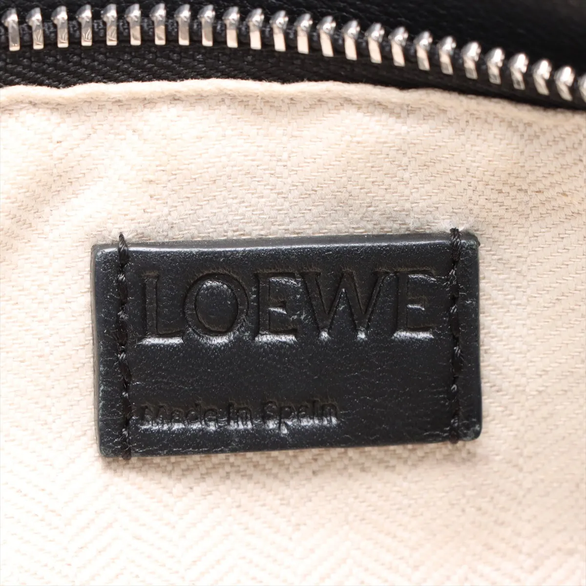 Puzzle Bag Small Leather 2-Way Handbag Black — view 11