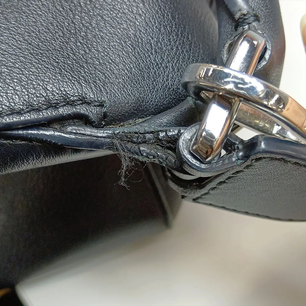 Puzzle Bag Small Leather 2-Way Handbag Black — view 15