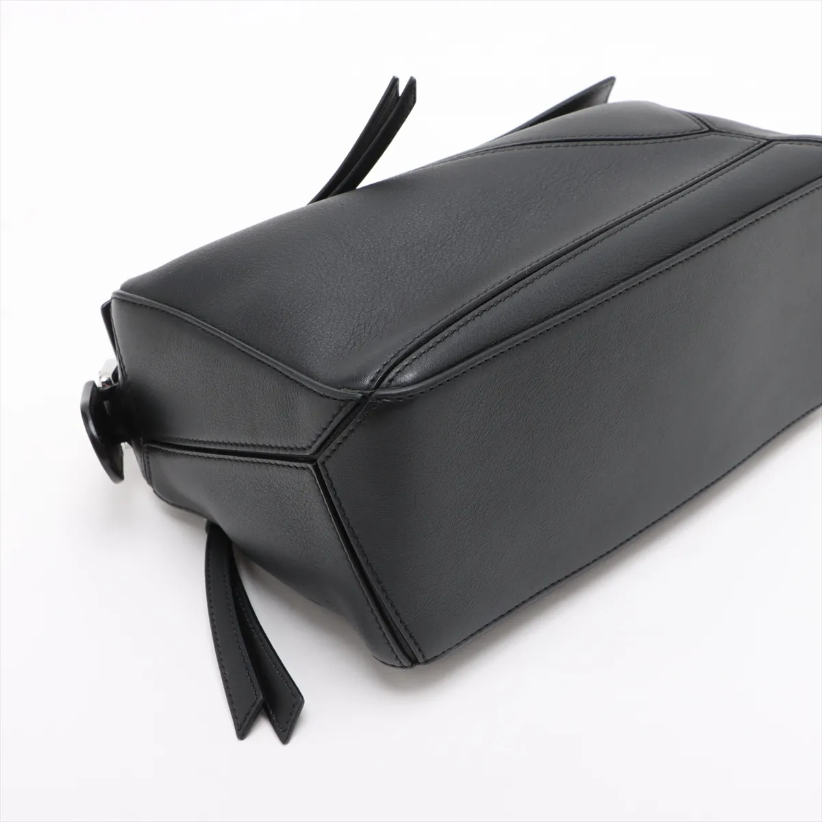 Puzzle Bag Small Leather 2-Way Handbag Black — view 4