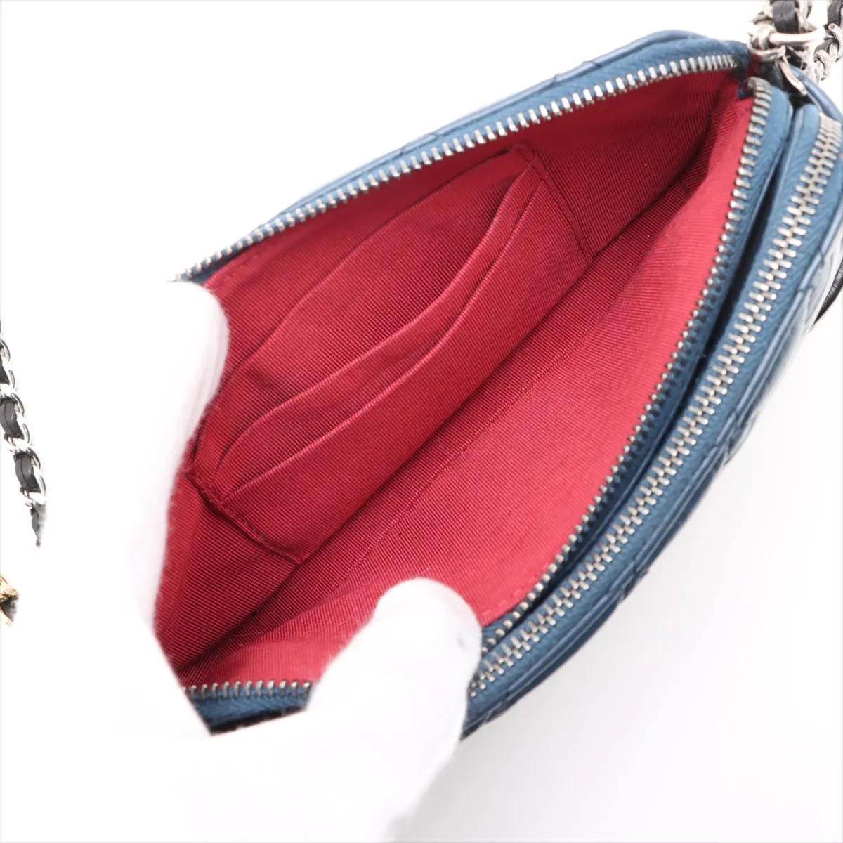 Gabriel de Chanel Vintage Calf Chain Shoulder Bag Blue Gold x Silver Hardware 24870521 24th Series — view 6