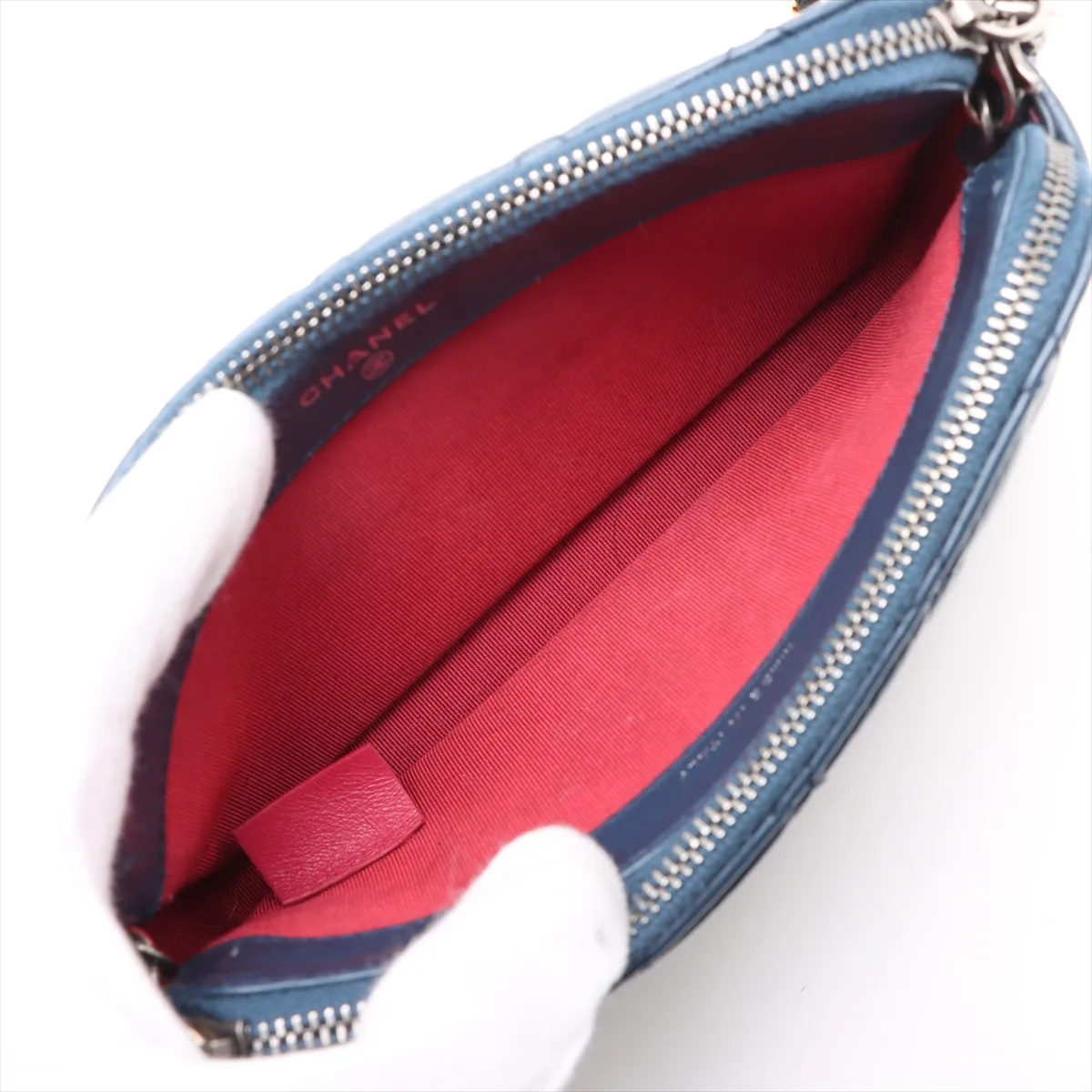 Gabriel de Chanel Vintage Calf Chain Shoulder Bag Blue Gold x Silver Hardware 24870521 24th Series — view 7