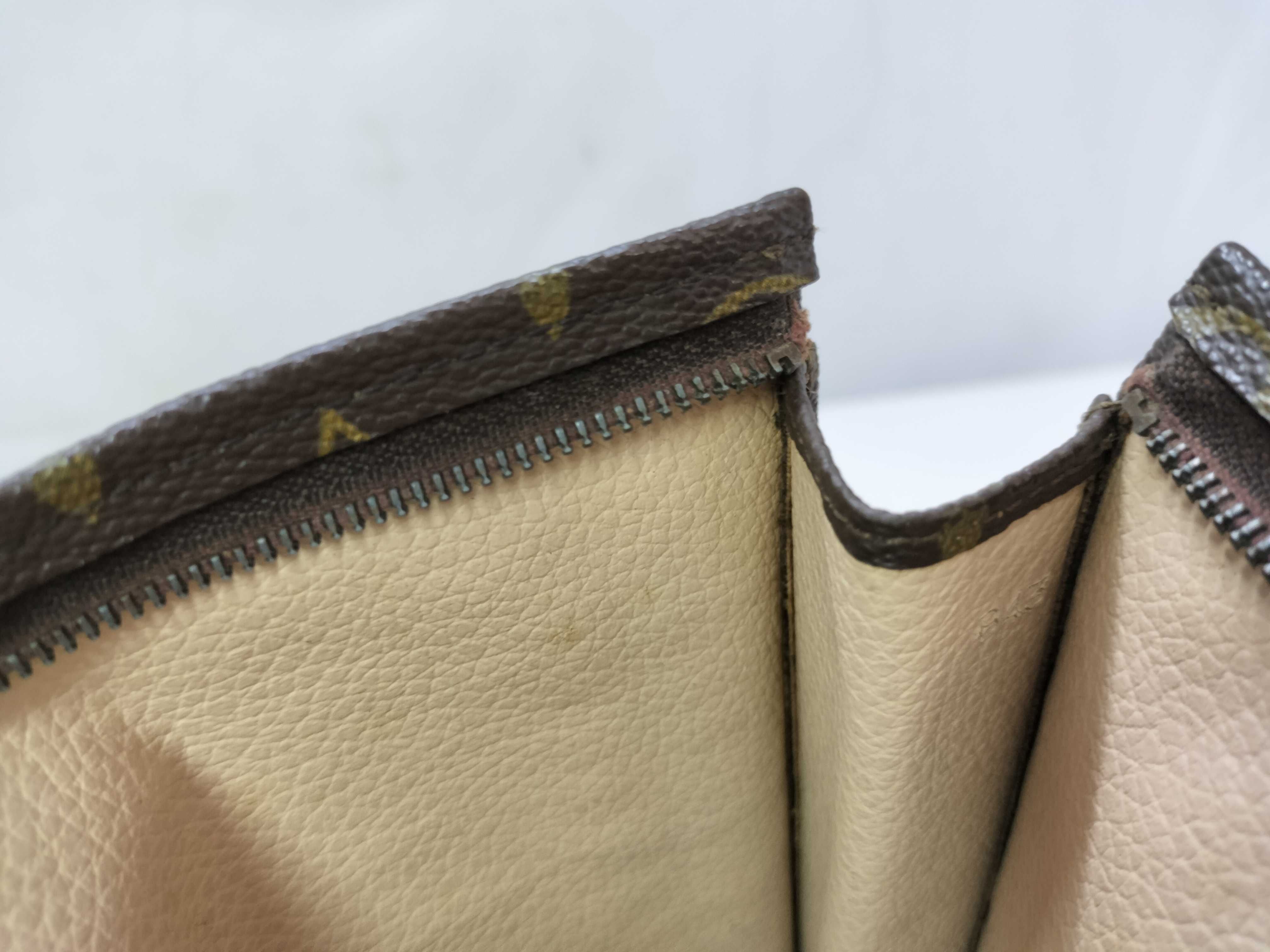 Monogram M47542 Pochette Toilette 26 Second Bag — view 8