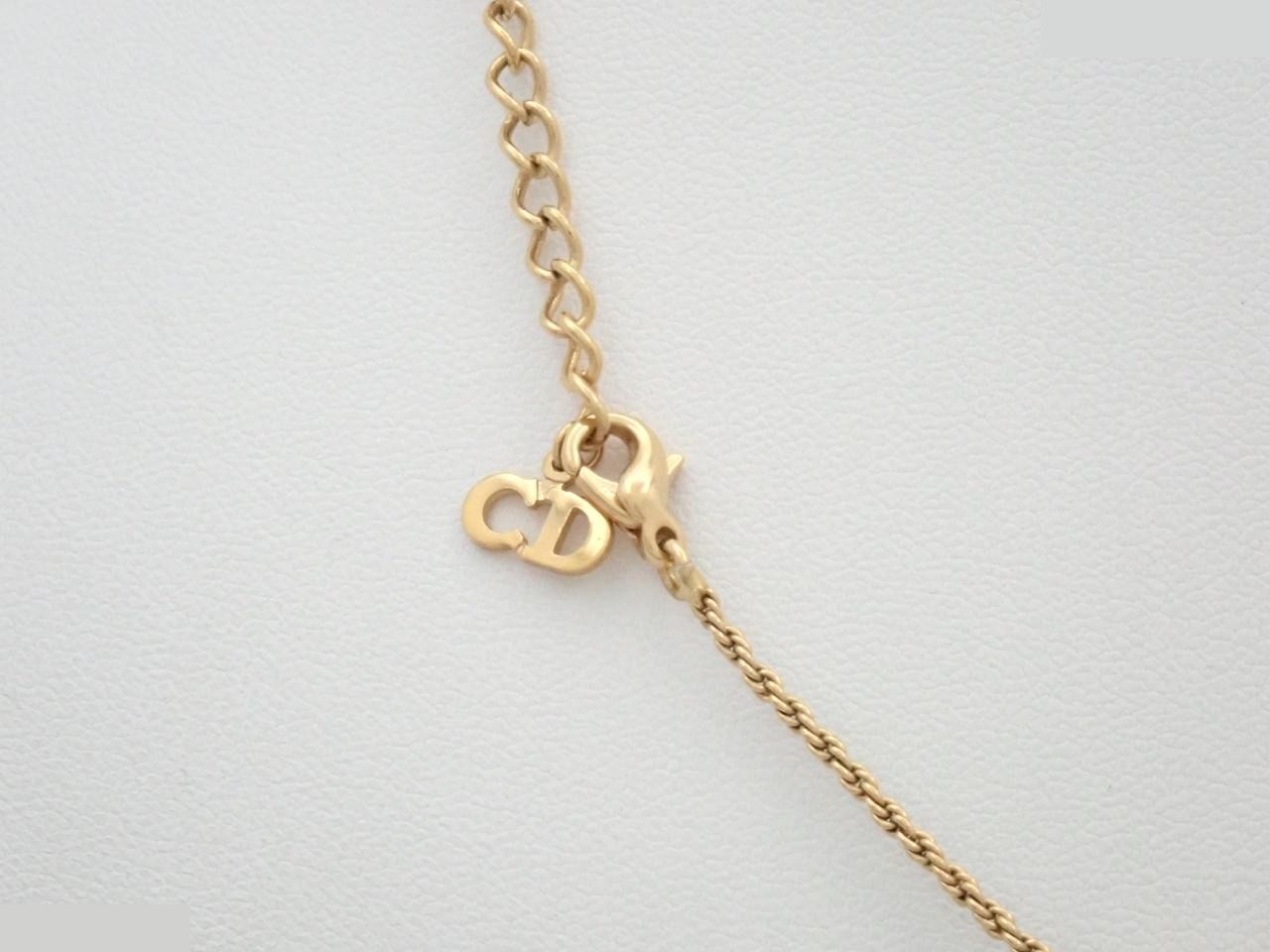 Gold necklace, chain approximately 43cm — view 2