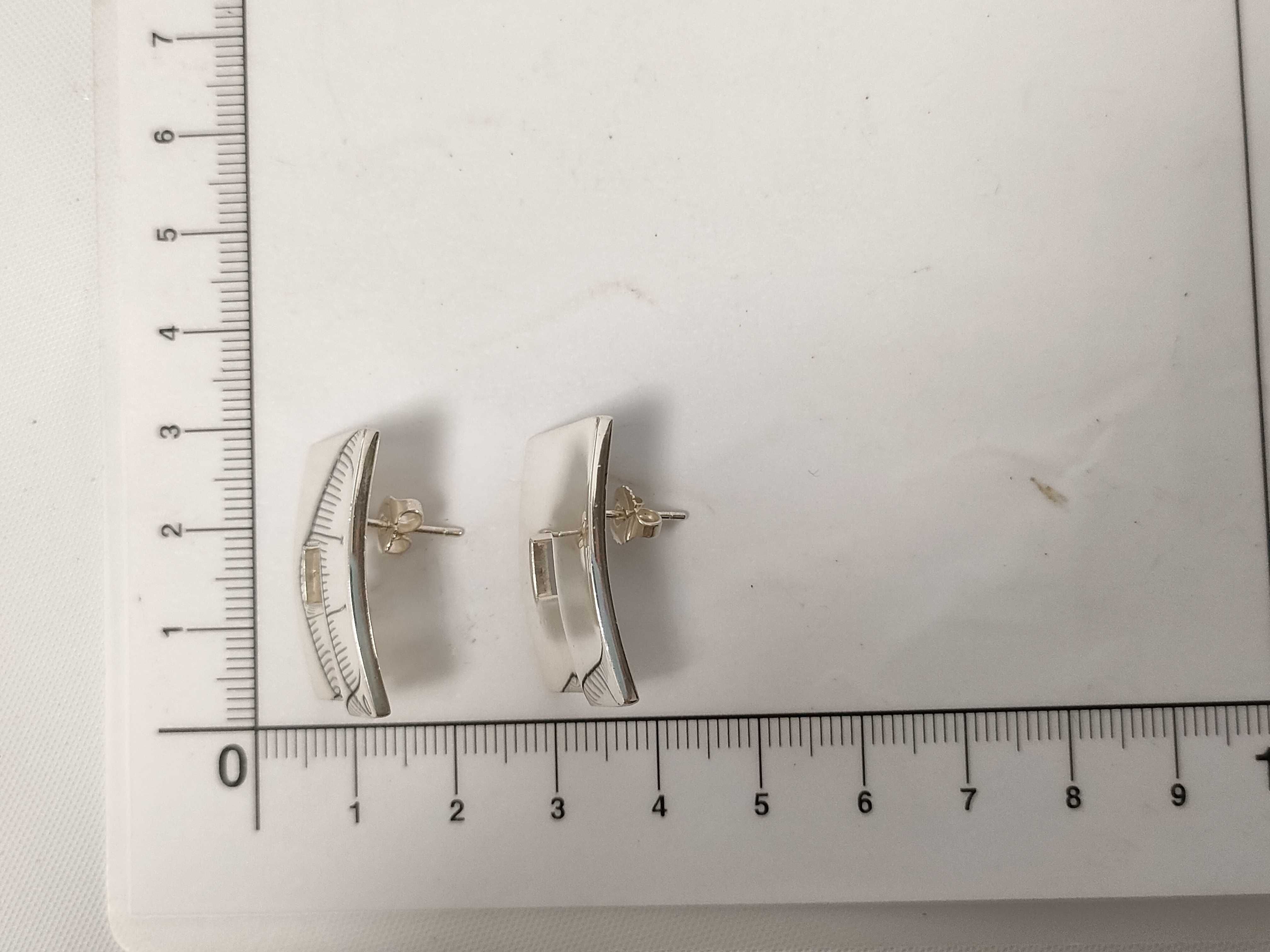 SV925 G Logo Earrings (with box) — view 10