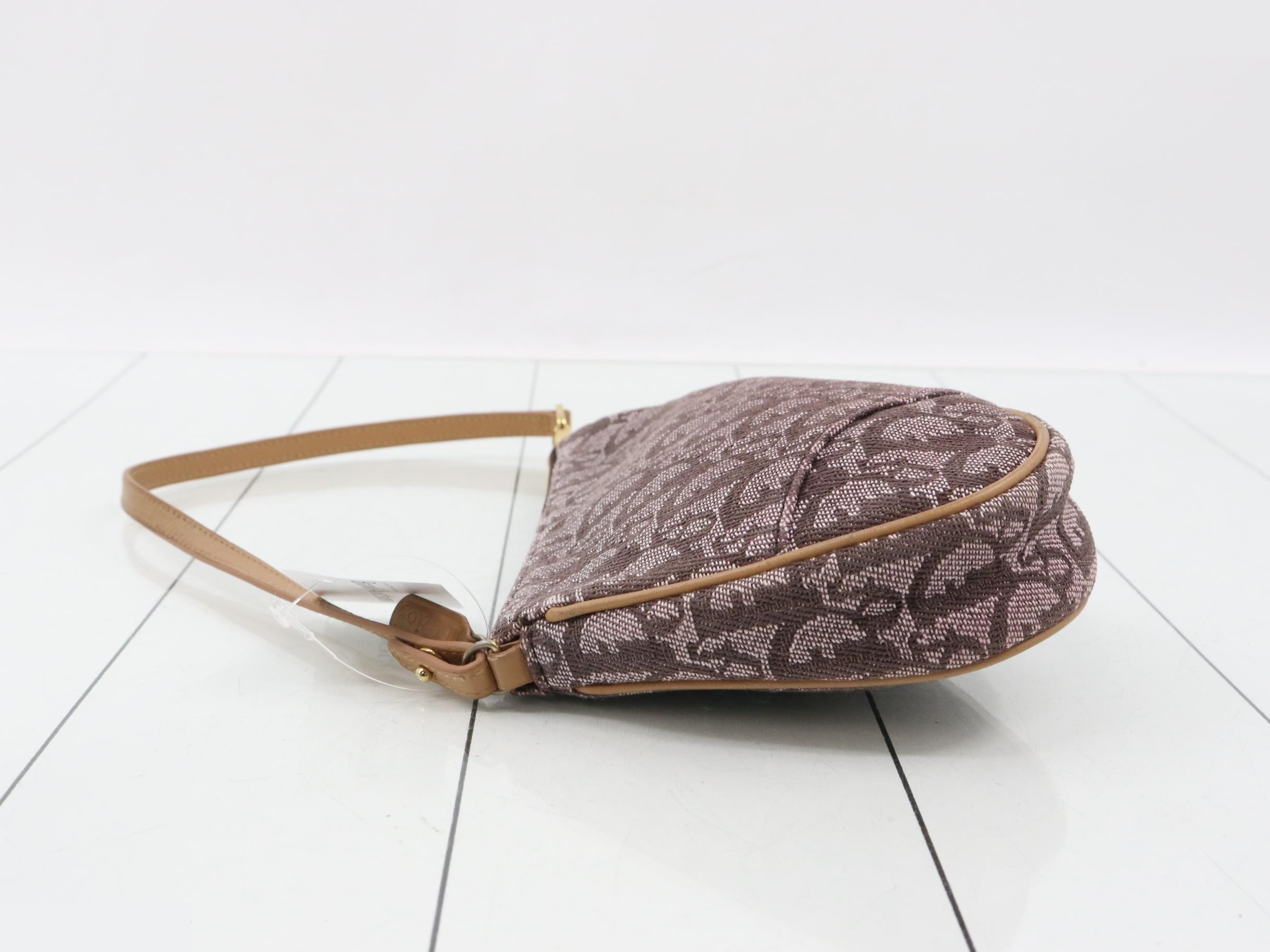 Trotter Saddle Handbag Pouch Brown — view 4
