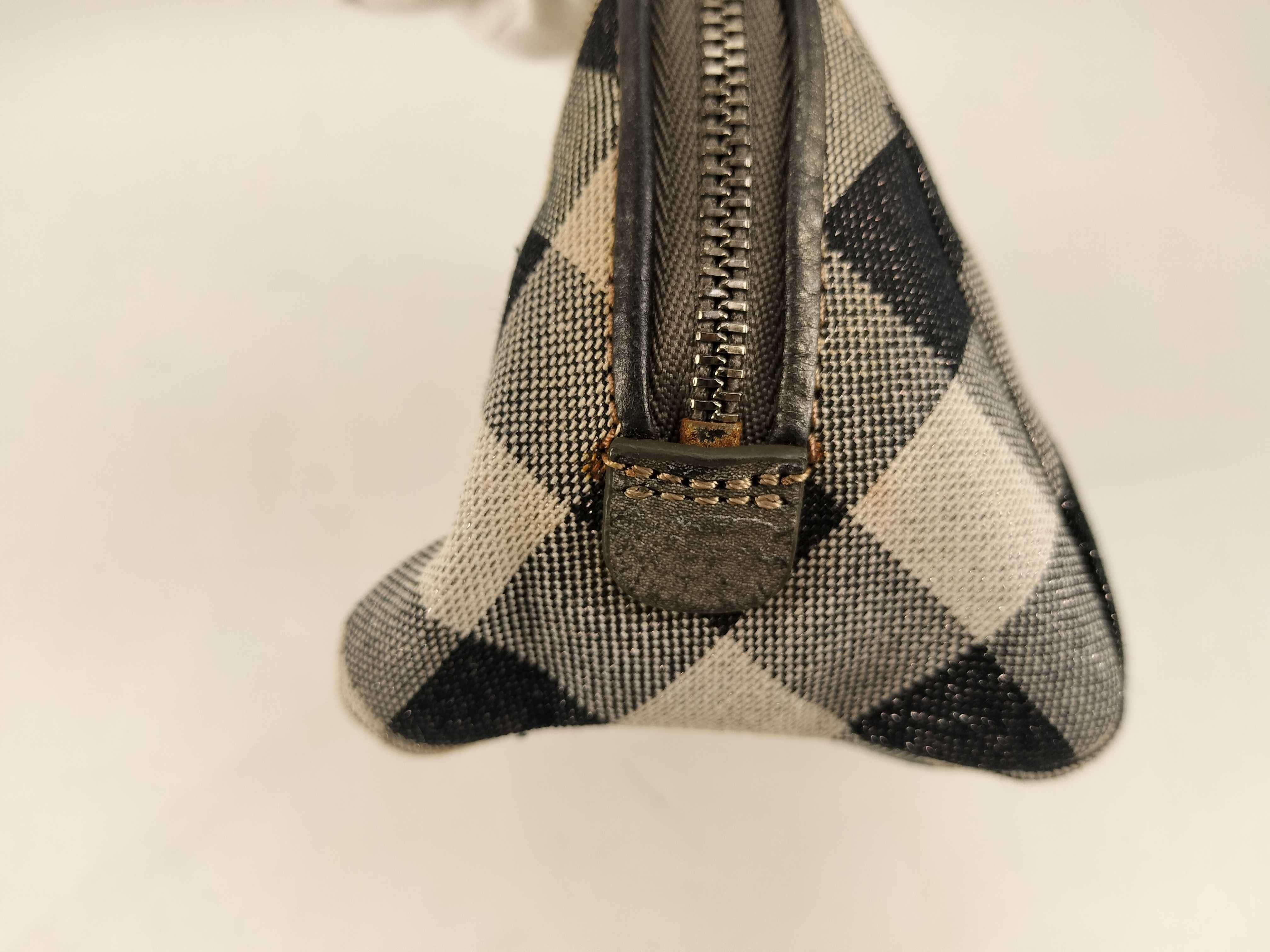 Nova Check Pouch — view 15