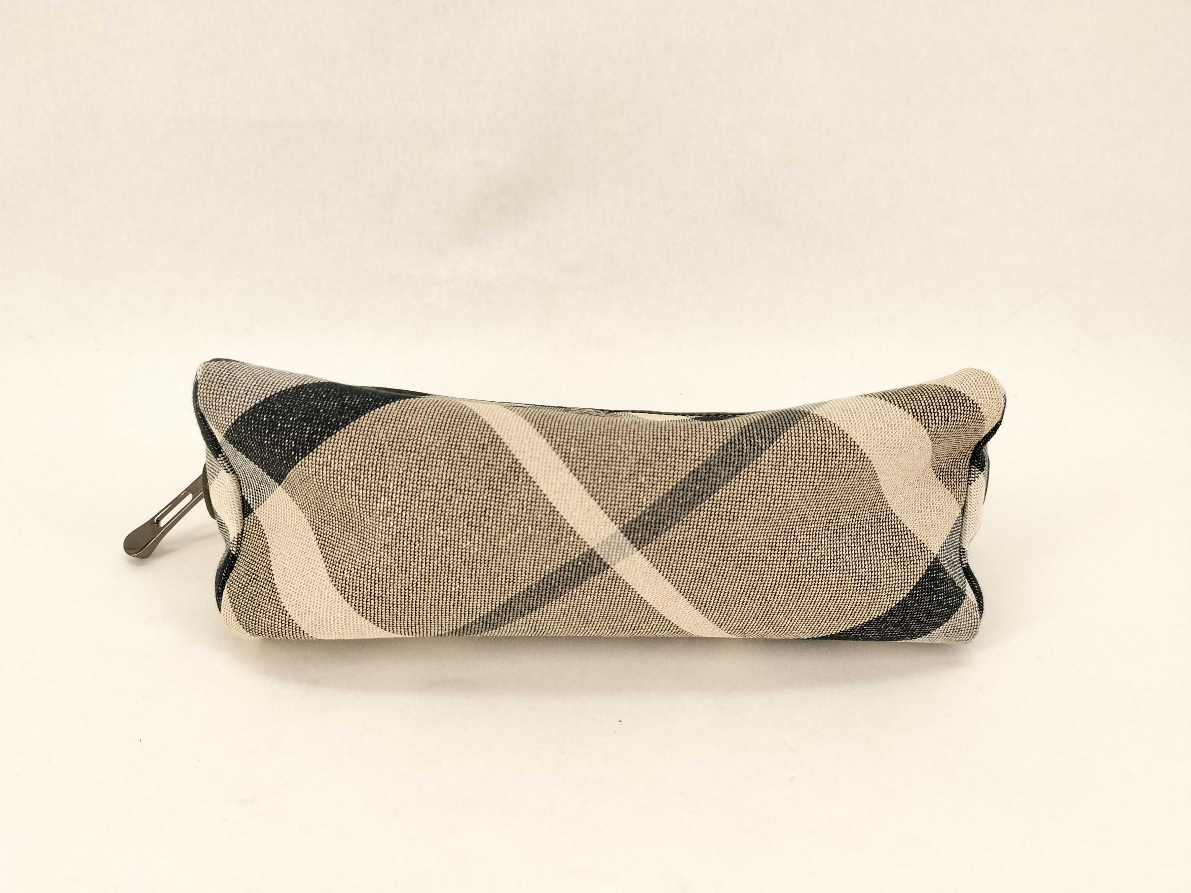 Nova Check Pouch — view 3