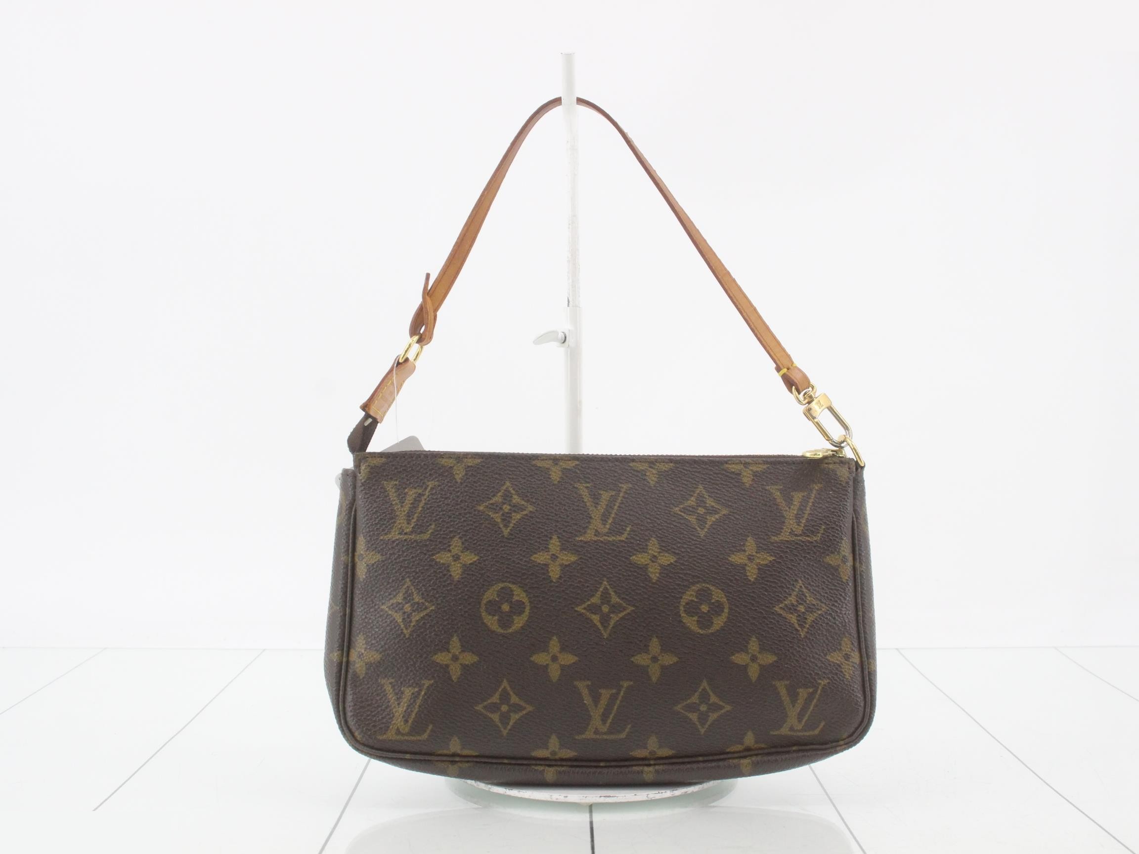 Pochette Accessoires (old model) — view 2