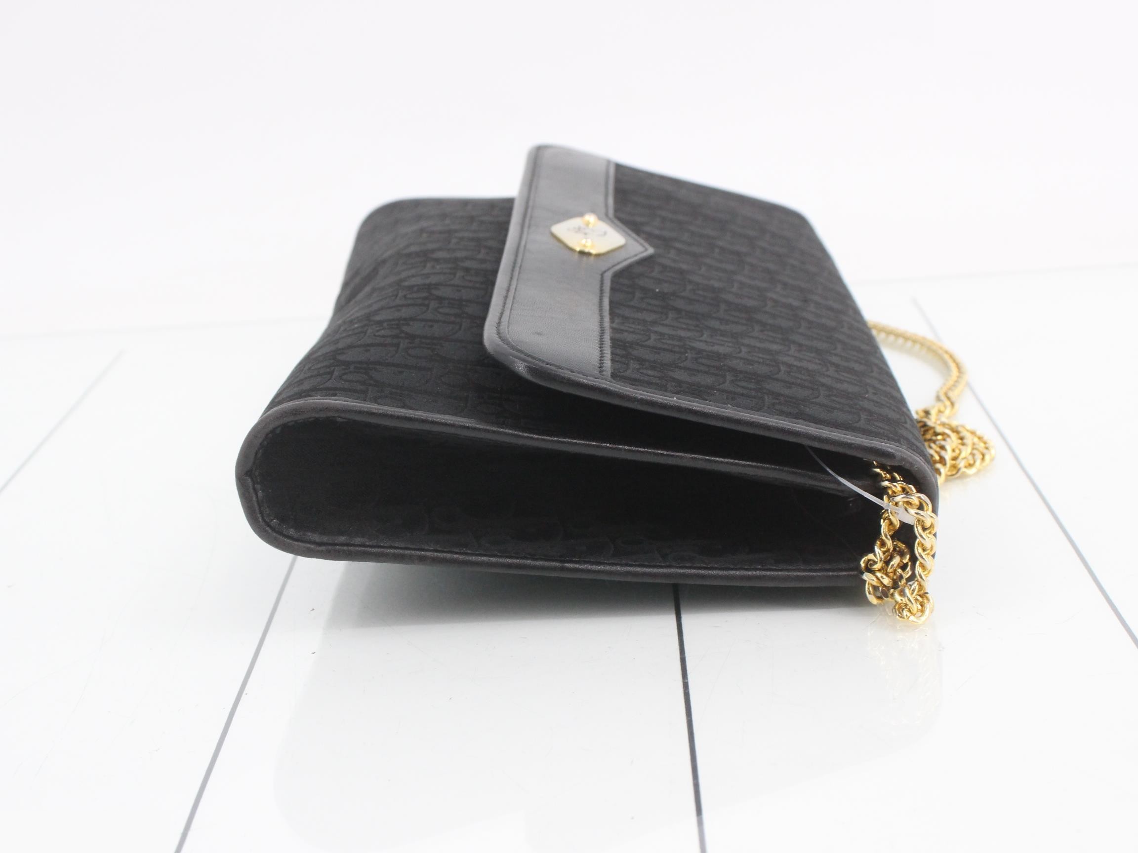 chain shoulder — view 3
