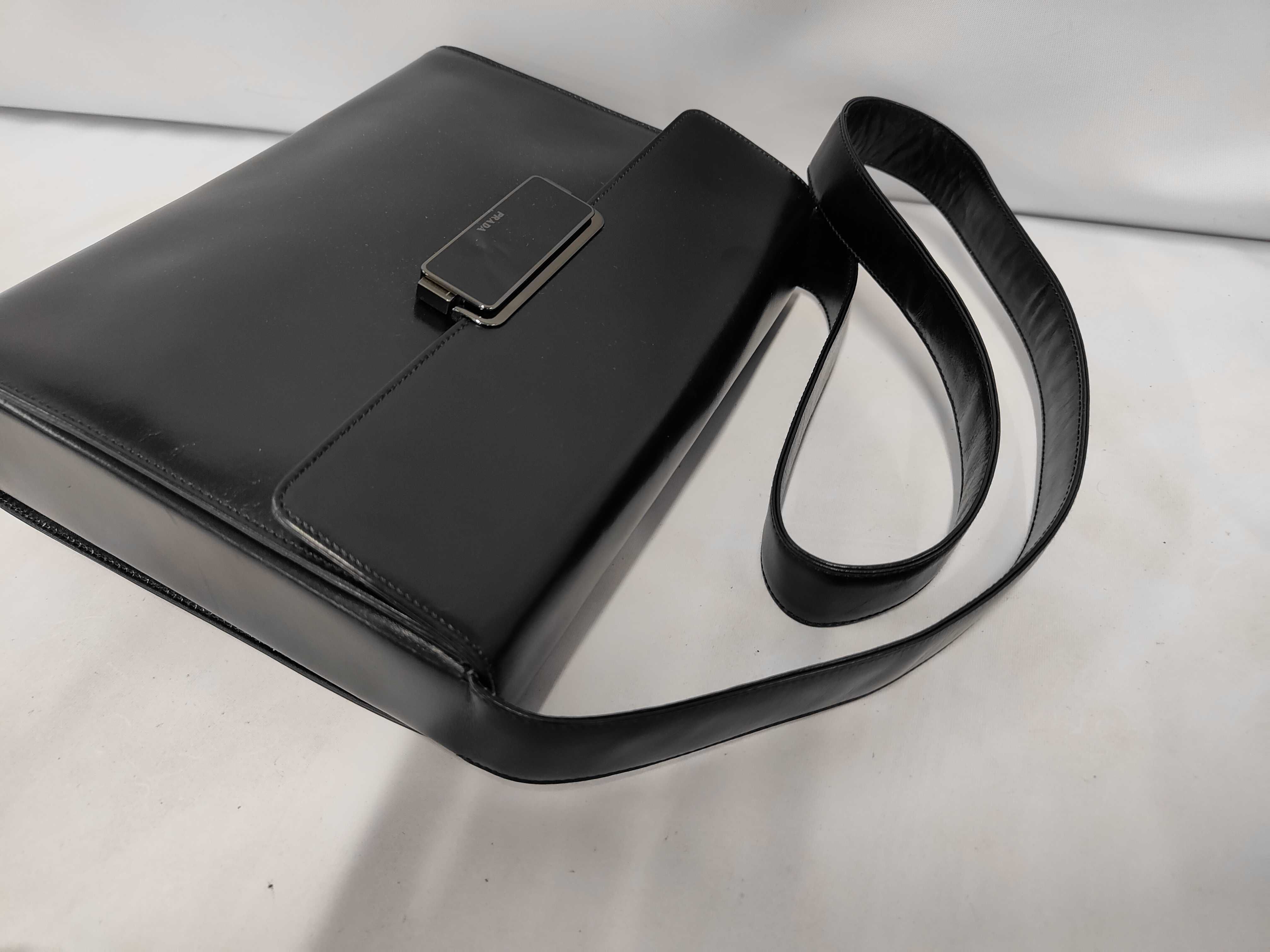 leather shoulder bag — view 5
