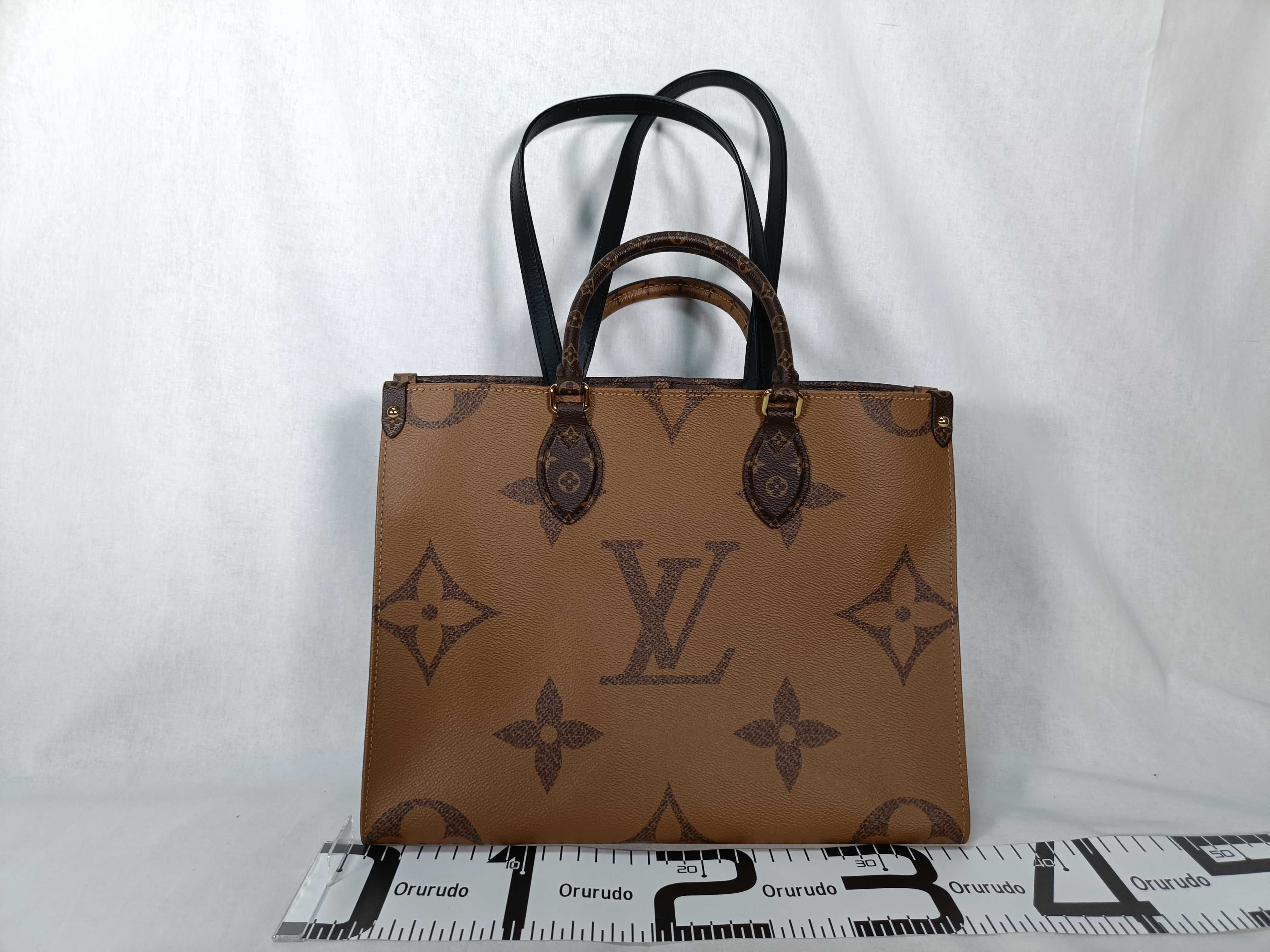Monogram Giant OnTheGo MM M45321 Tote Bag — view 2