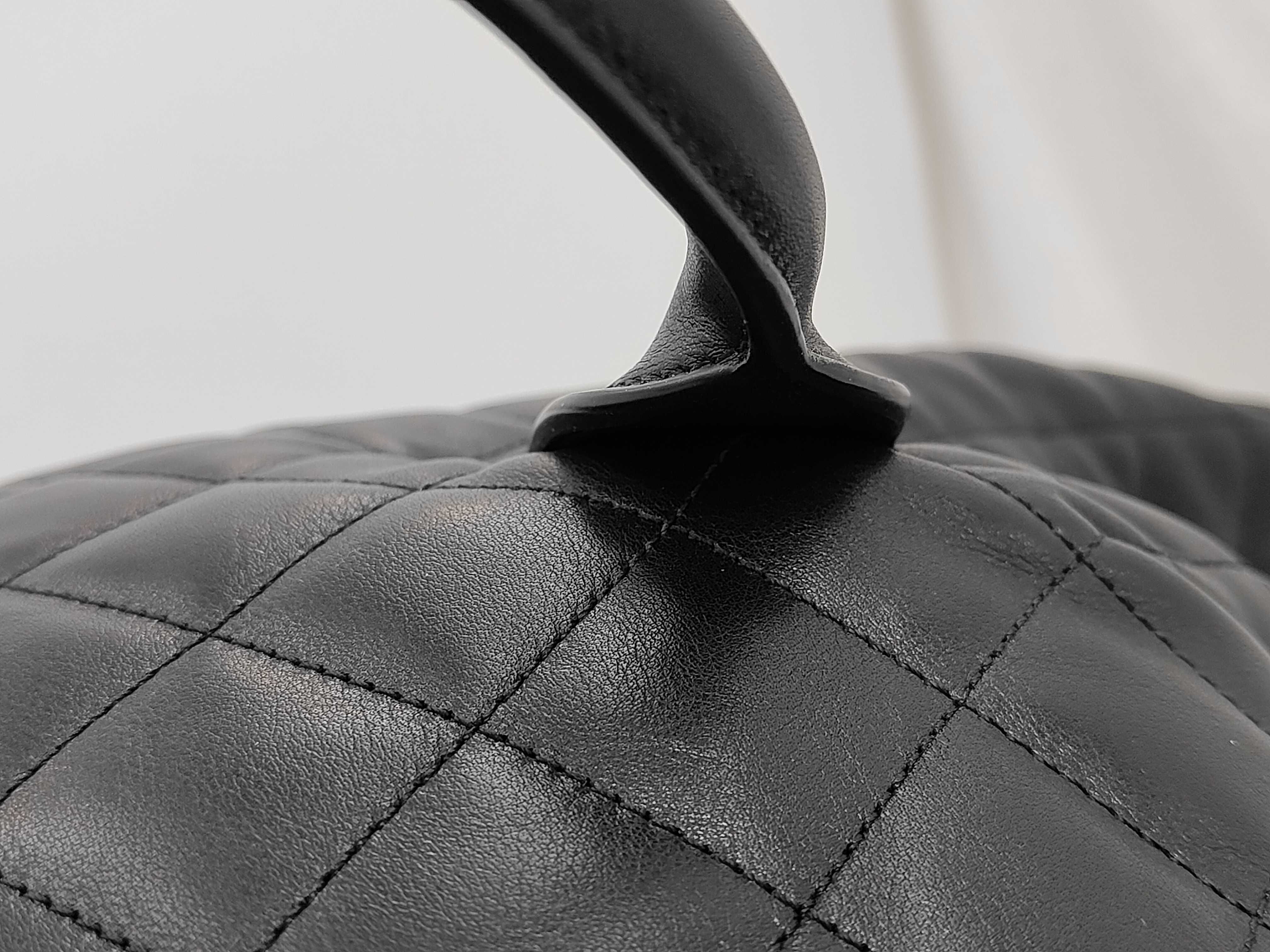 Cassandra 2-way Boston Bag Handbag — view 7