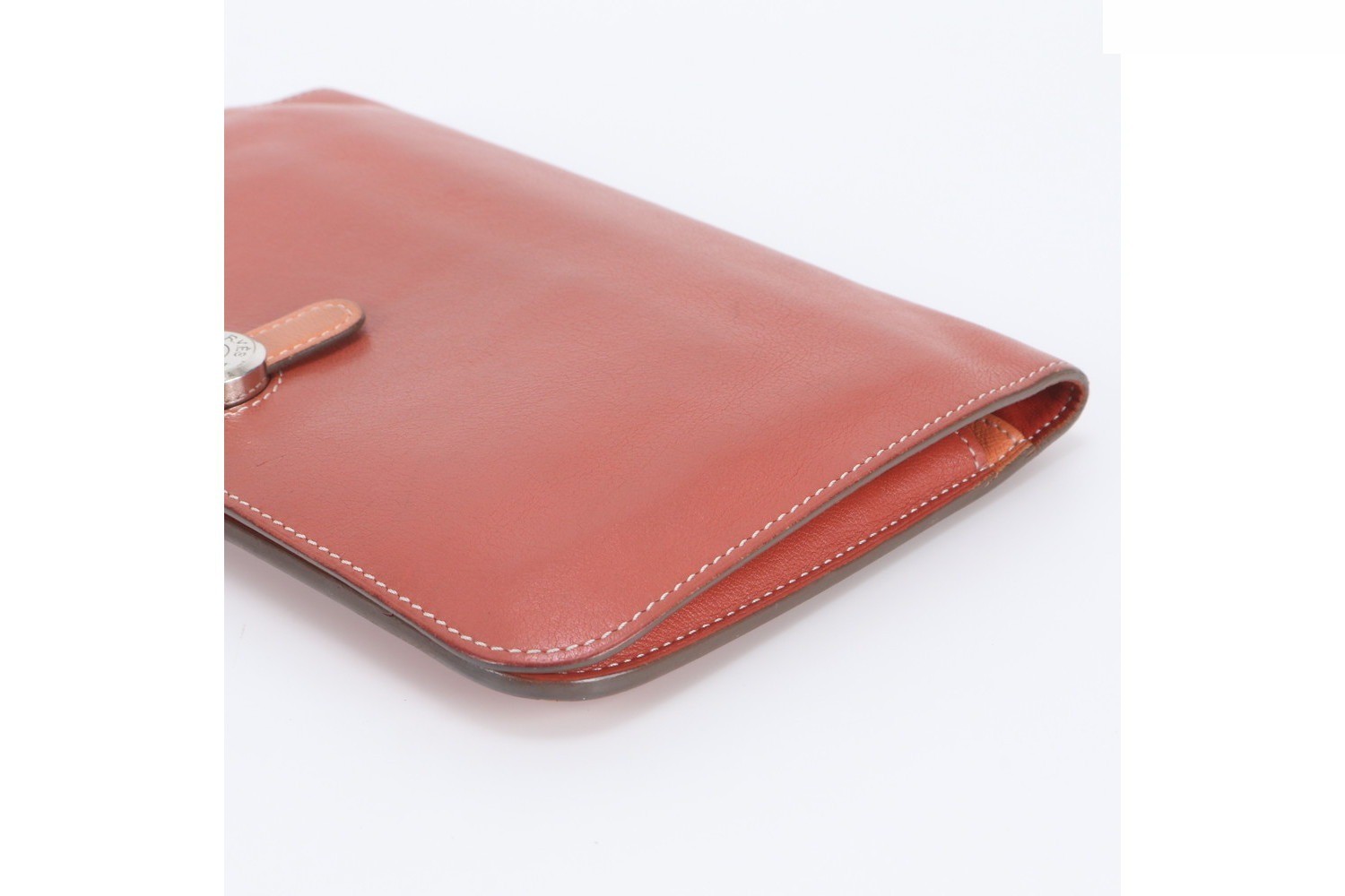 Q Stamped Dogon GM Duo Leather Long Wallet — view 4