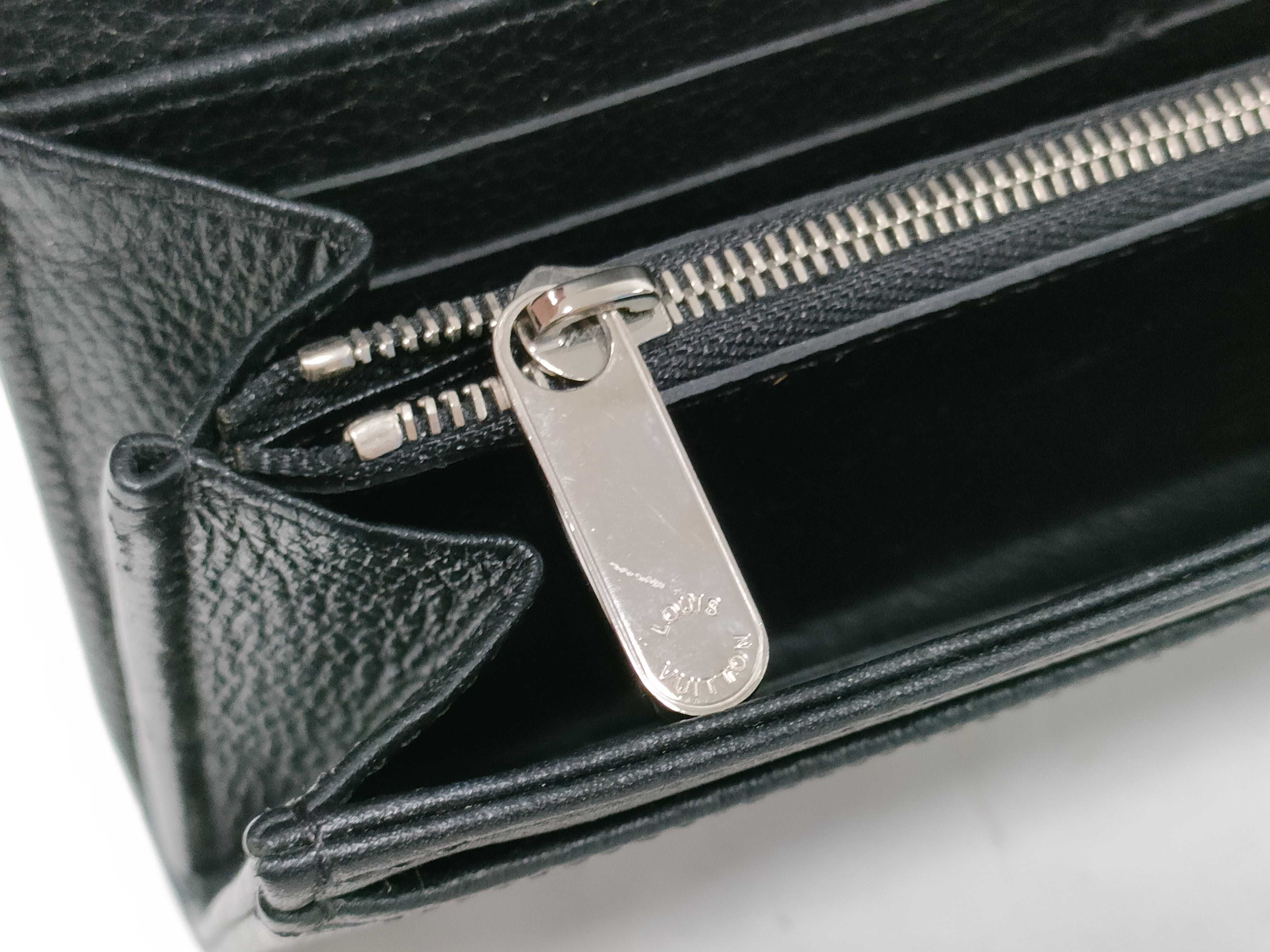 Mahina Louis Vuitton Wallet Mahina Wallet — view 12