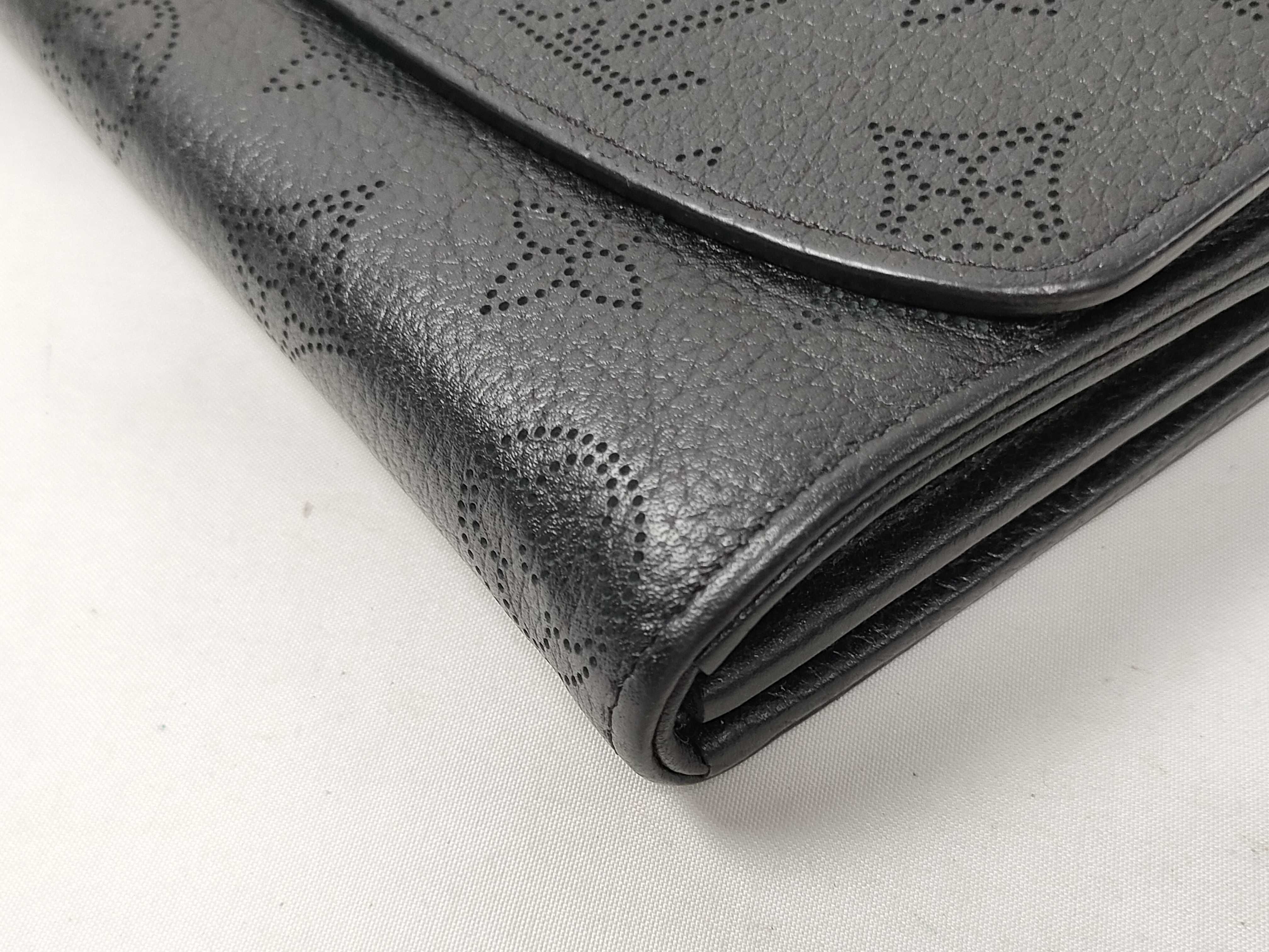 Mahina Louis Vuitton Wallet Mahina Wallet — view 4