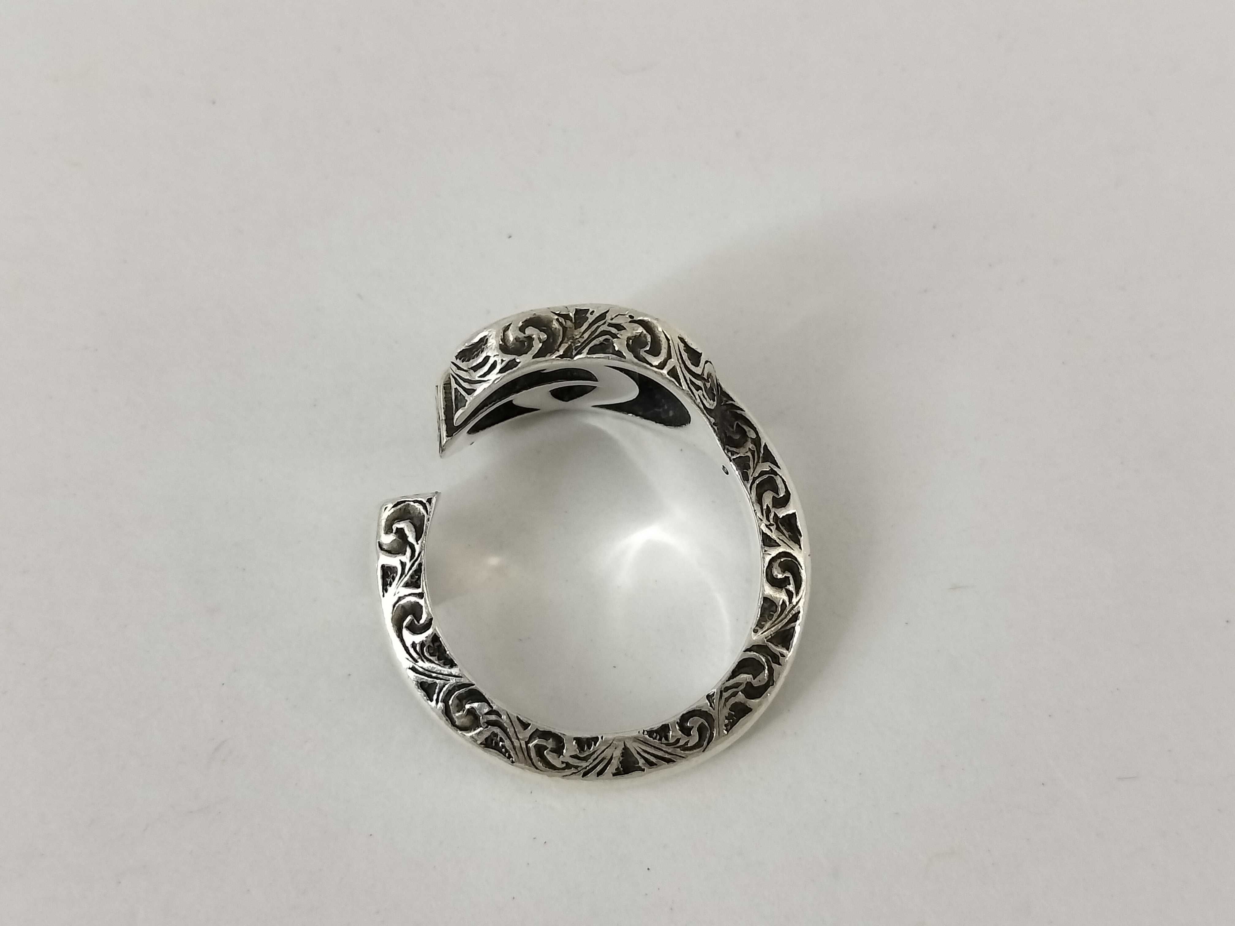 Arabesque GG Marmont Ring, 925 Sterling Silver, 4.9g — view 3