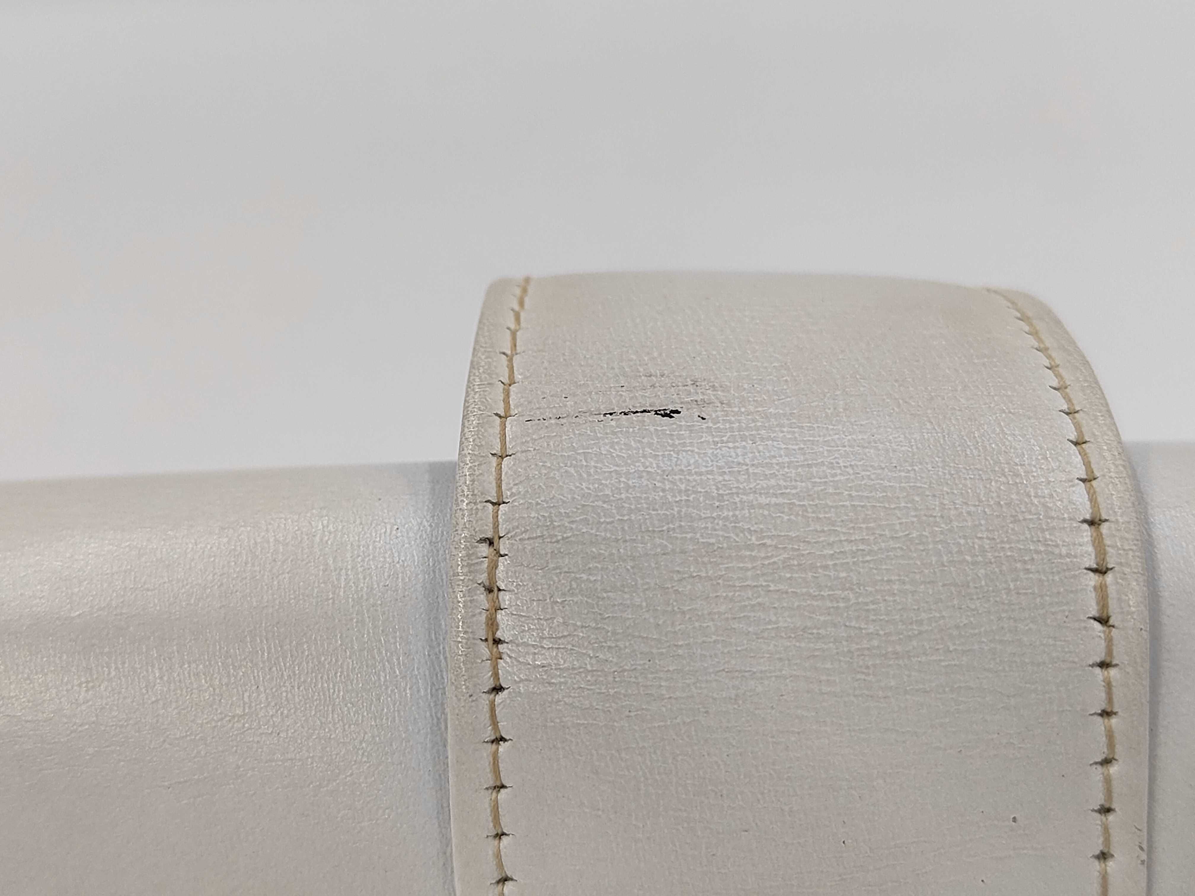 shoulder bag — view 3