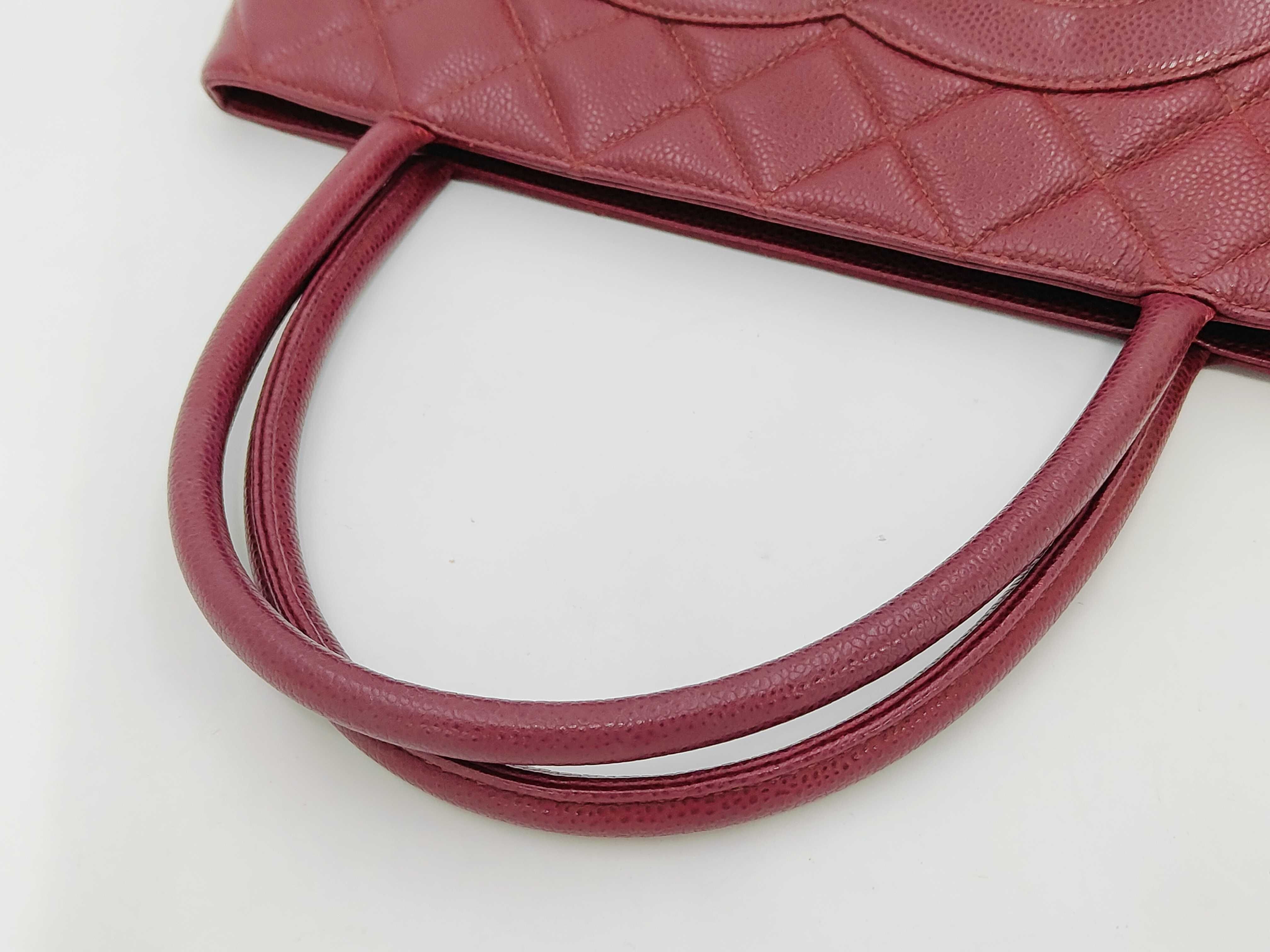 Reissue Tote Bag, Caviar Leather, Bordeaux, Gold Hardware, 7785959 Tote Bag — view 3
