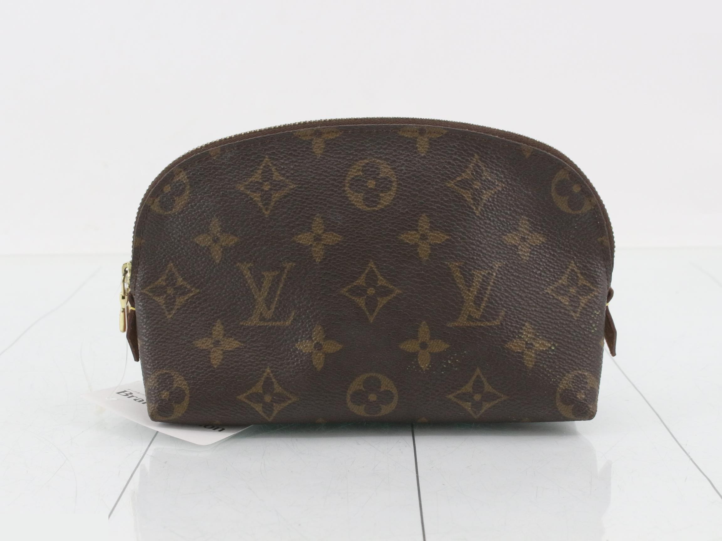 Makeup pouch