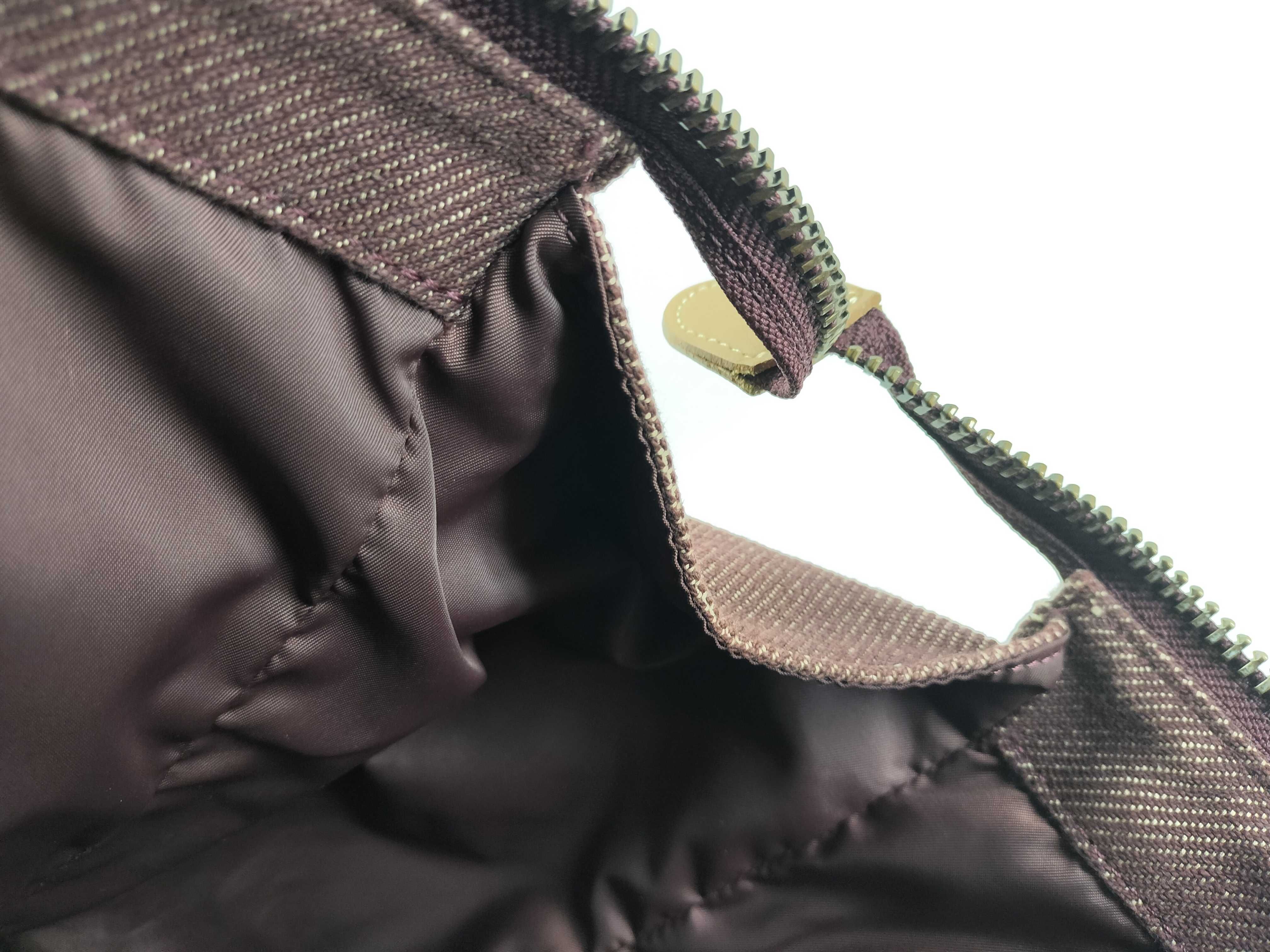 Blue Label Nova Check Tote Bag — view 9