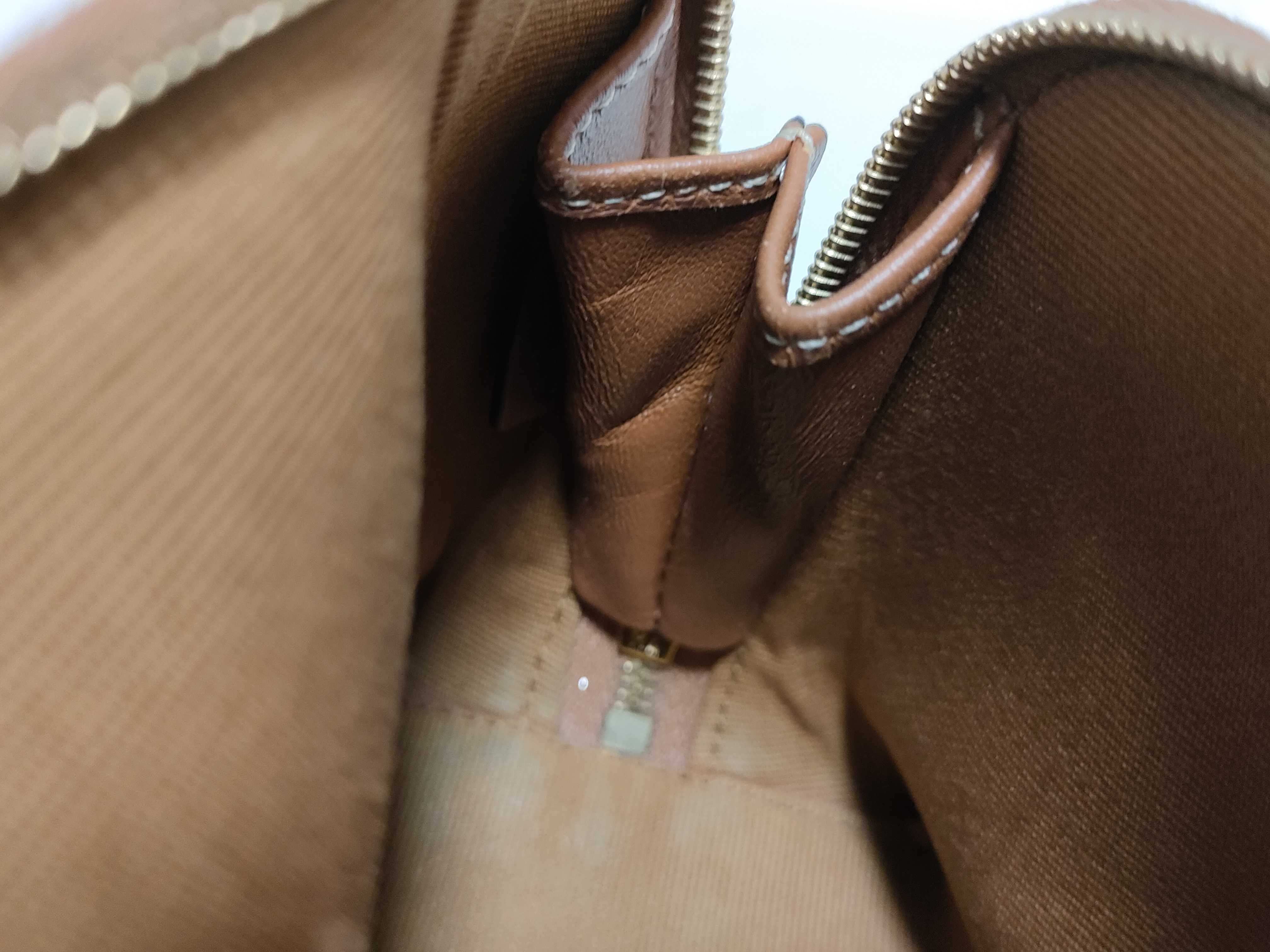 Chain Shoulder Bag — view 9