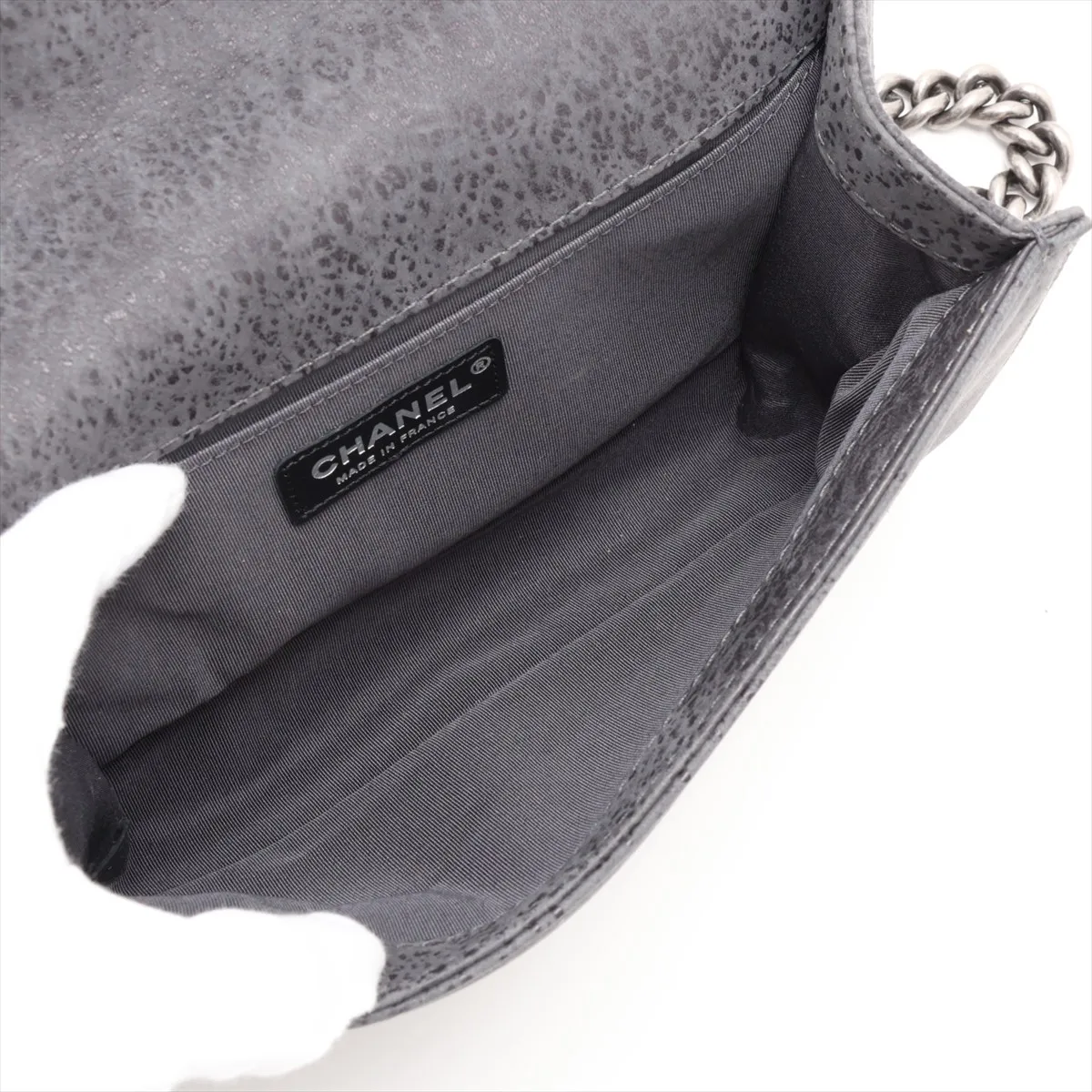 Boy Chanel 25 Leather x Bead Chain Shoulder Bag, Gray with Gunmetal Hardware, 18502485, Serial Number , A67086 — view 7