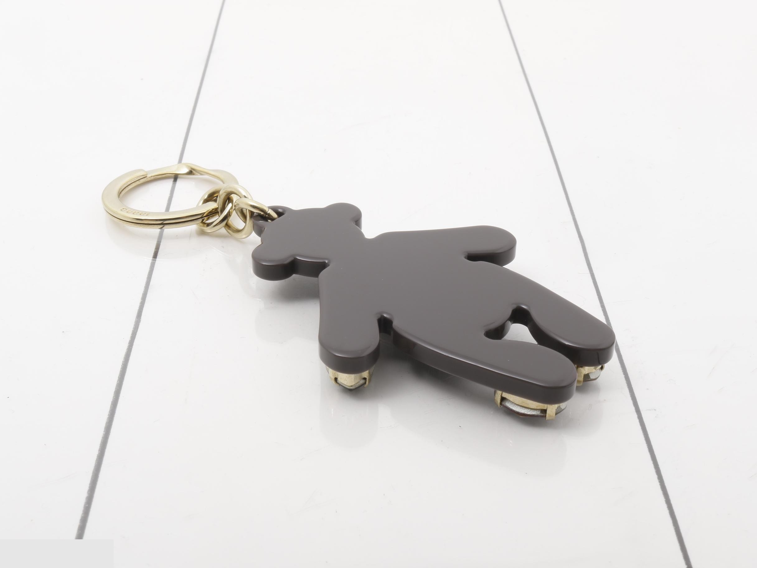 key ring — view 2