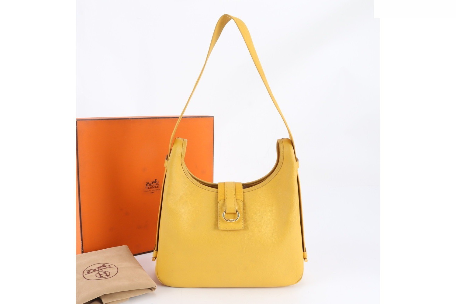 B Stamped Saco Leather