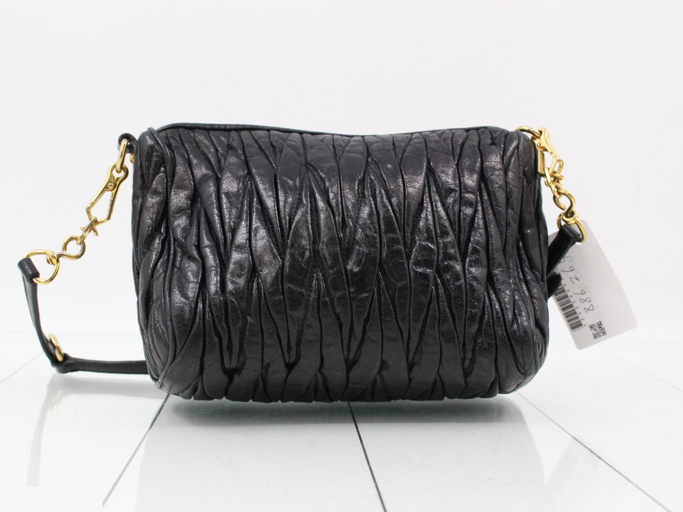 Matelassé (bag) — view 2