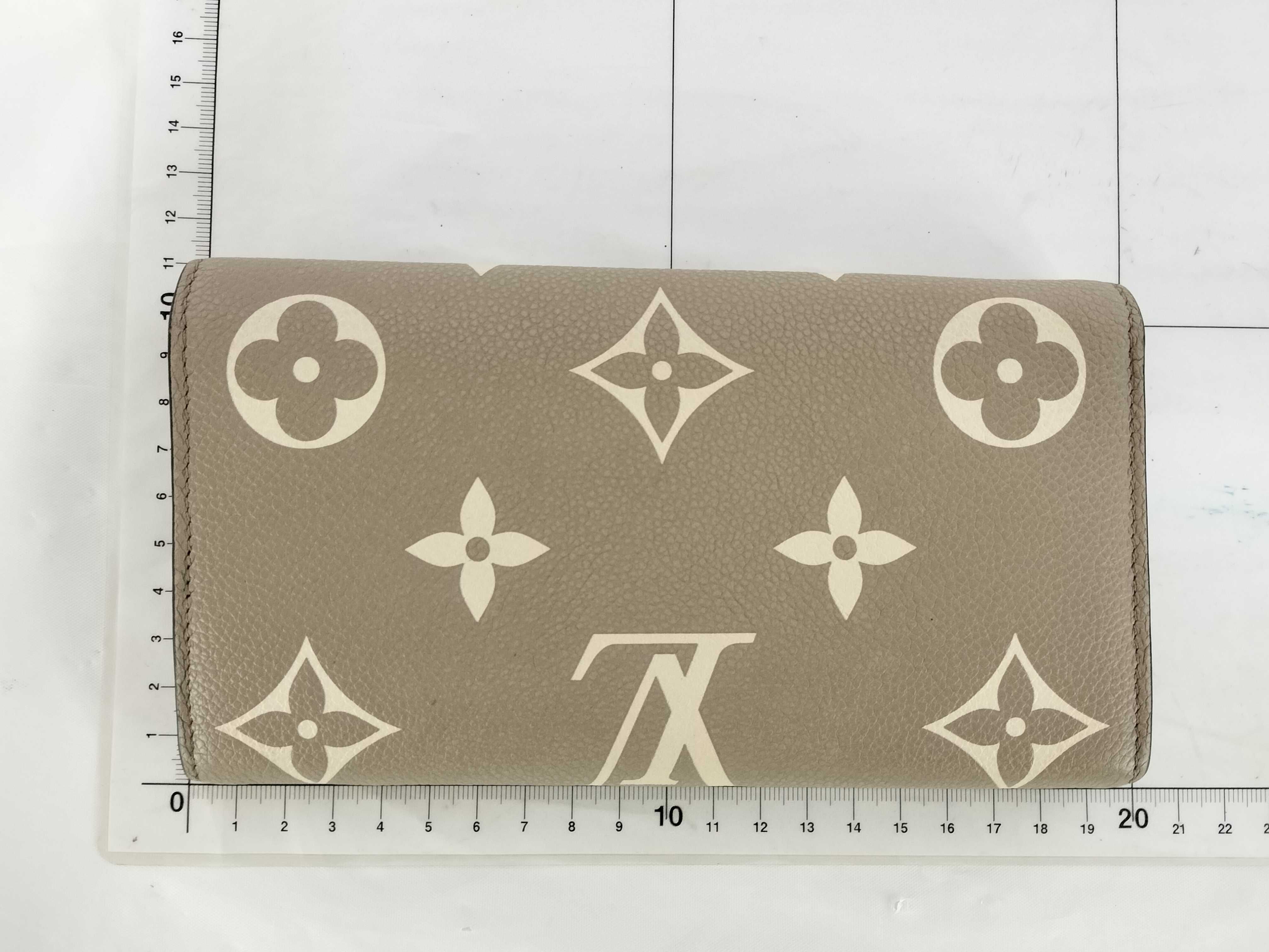 Monogram M81049 Empreinte Tortefeuille Sarah Wallet — view 2