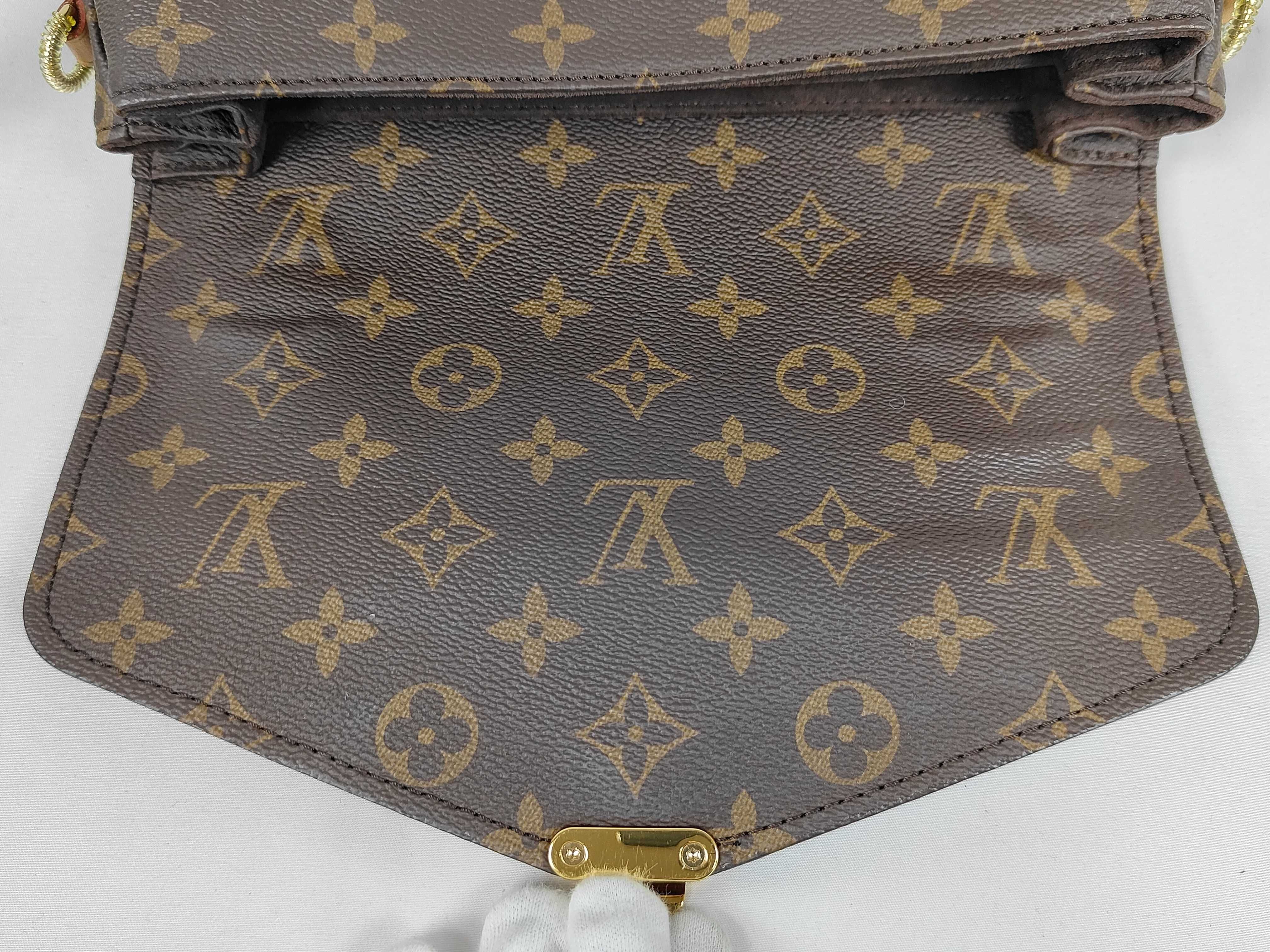 Monogram Pochette Métis MM 2-Way Handbag — view 8