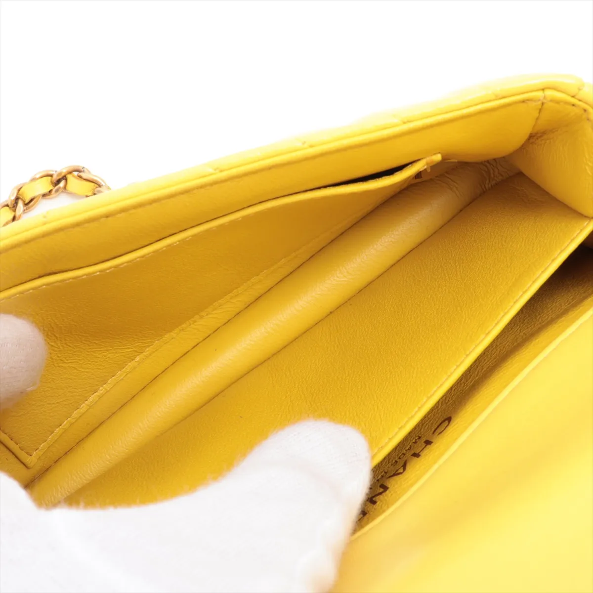 chevron lambskin single flap single chain bag yellow gold hardware 20938285 20s — view 6