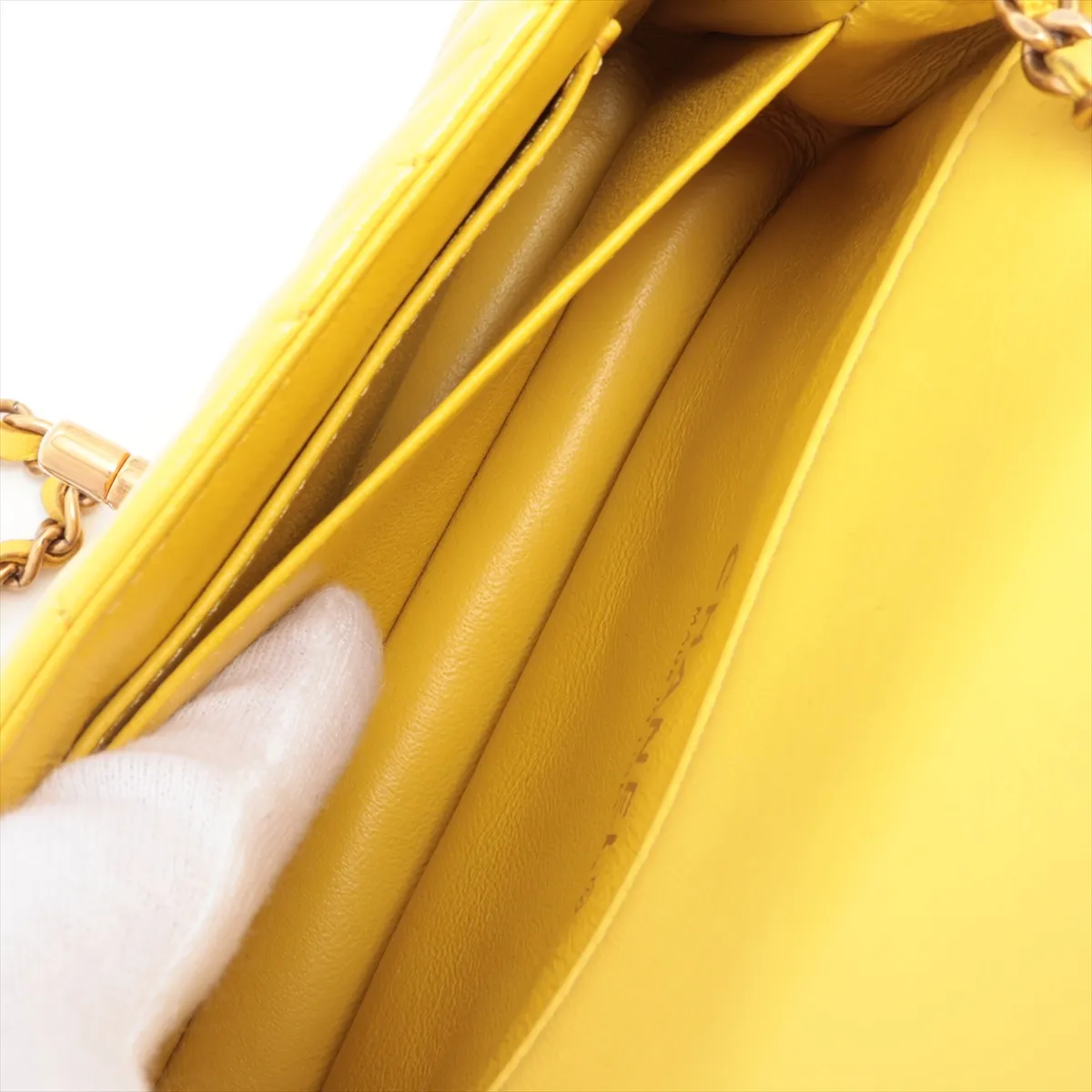 chevron lambskin single flap single chain bag yellow gold hardware 20938285 20s — view 7