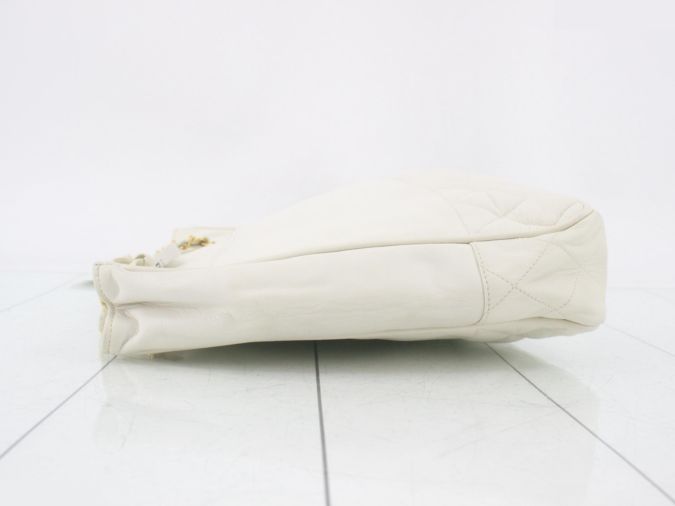 Matelassé Shoulder Bag — view 4