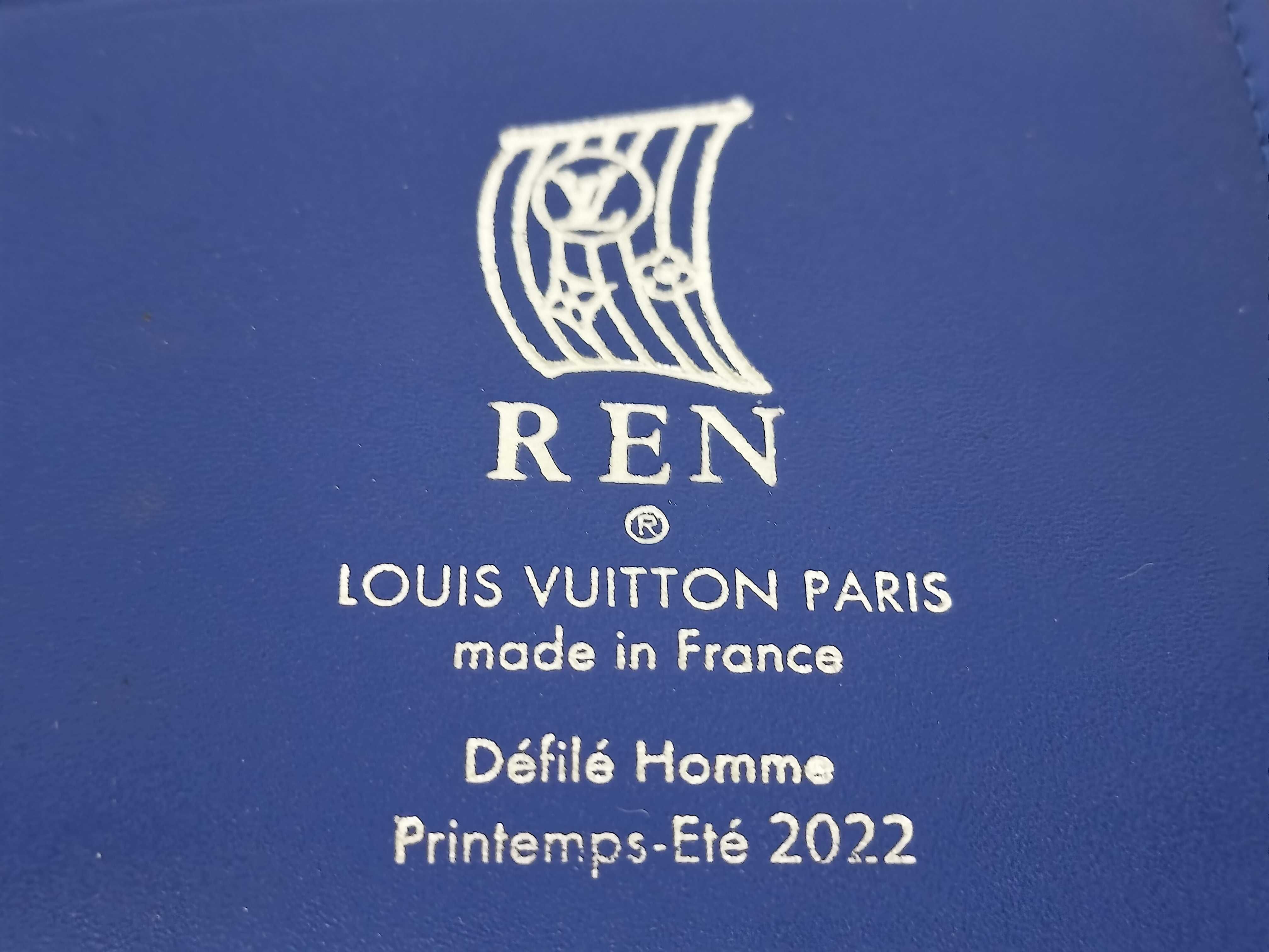 Monogram Taurillon M81255 RFID Chip Wallet — view 13