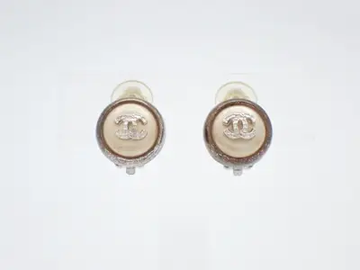 Coco Mark Earrings 00A (with box)