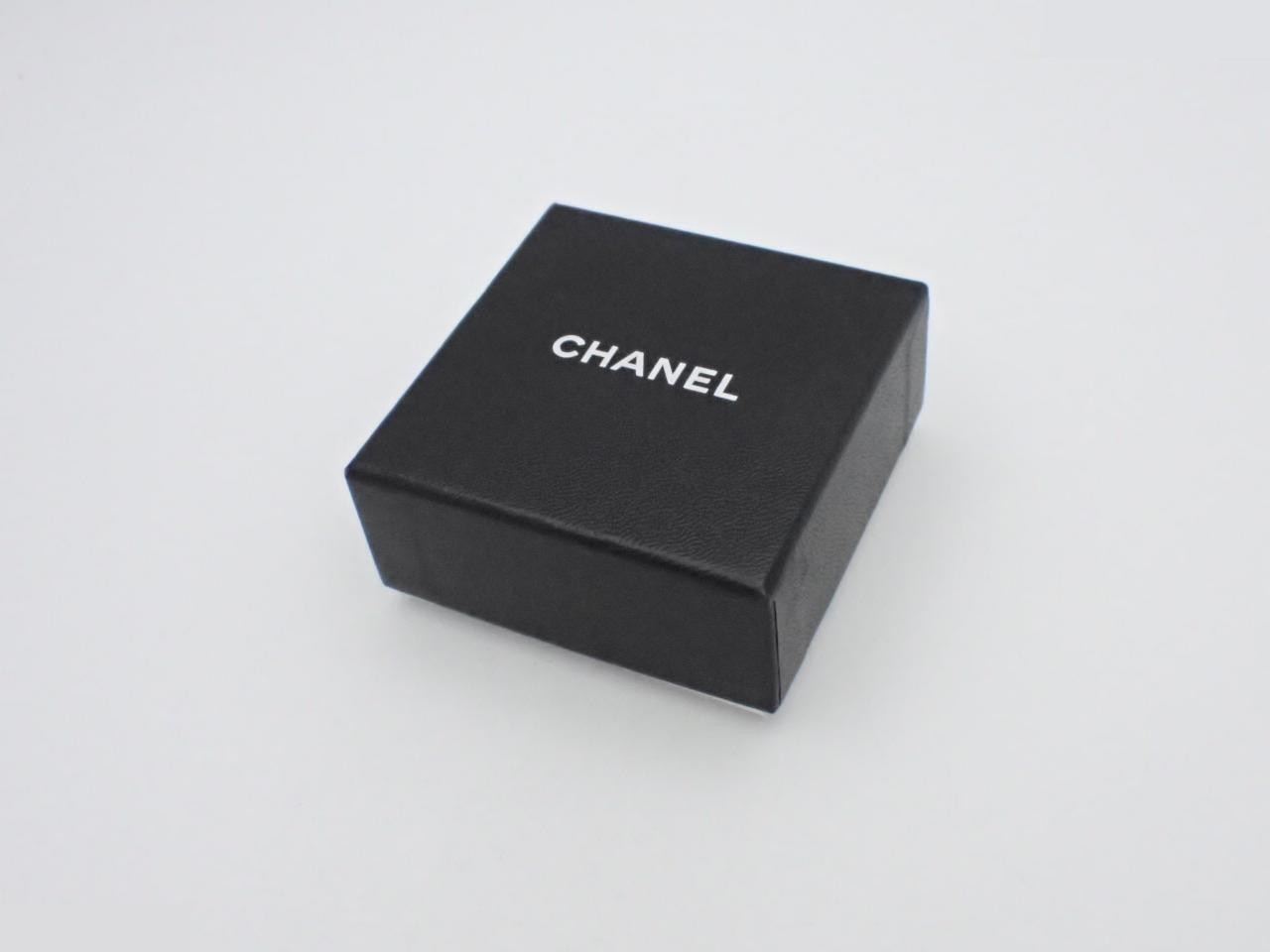 Coco Mark Earrings 00A (with box) — view 4