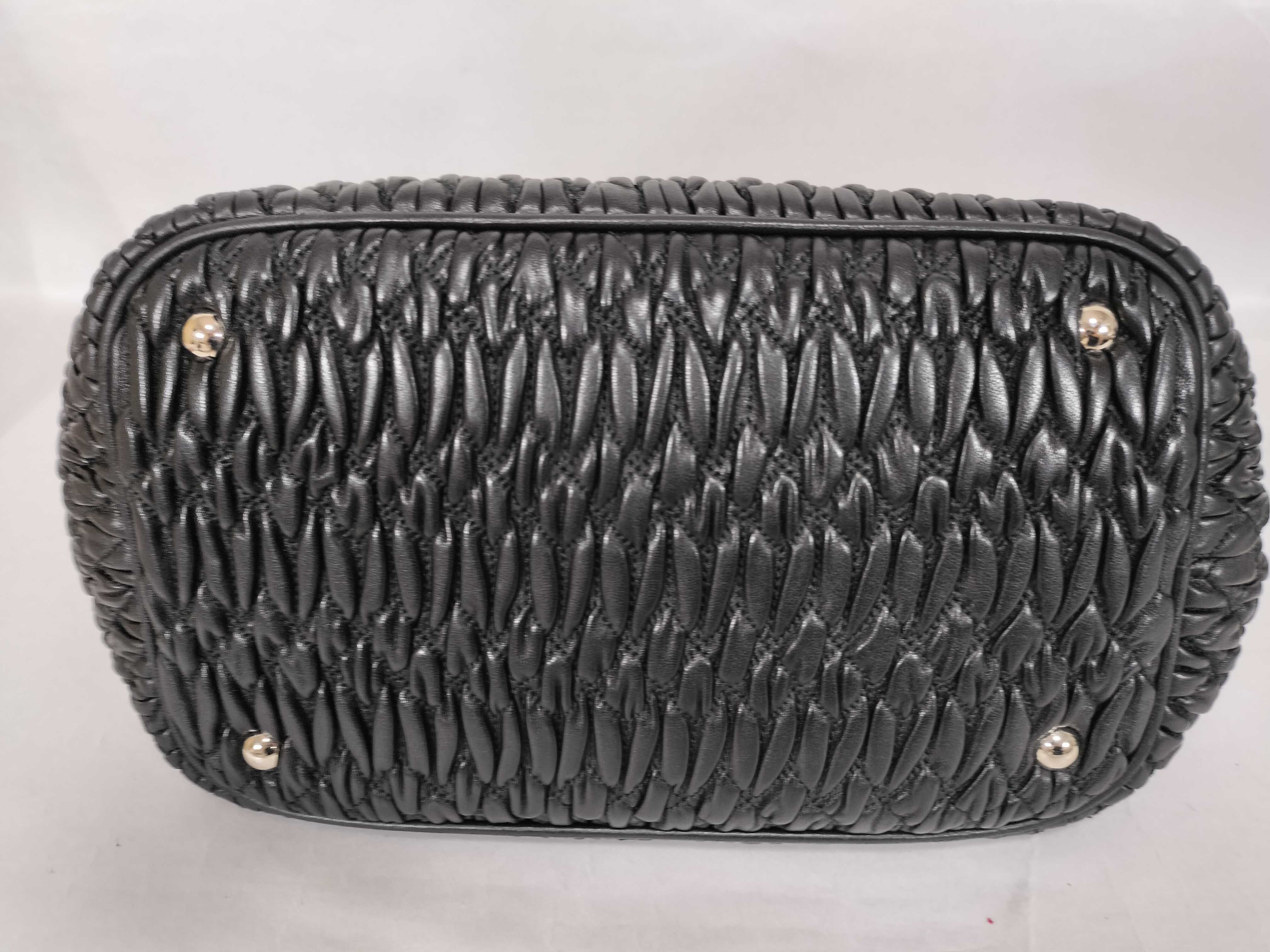 2-Way Handbag/Shoulder Bag, Matelassé Crystal, Box/Dust Bag Included. — view 8