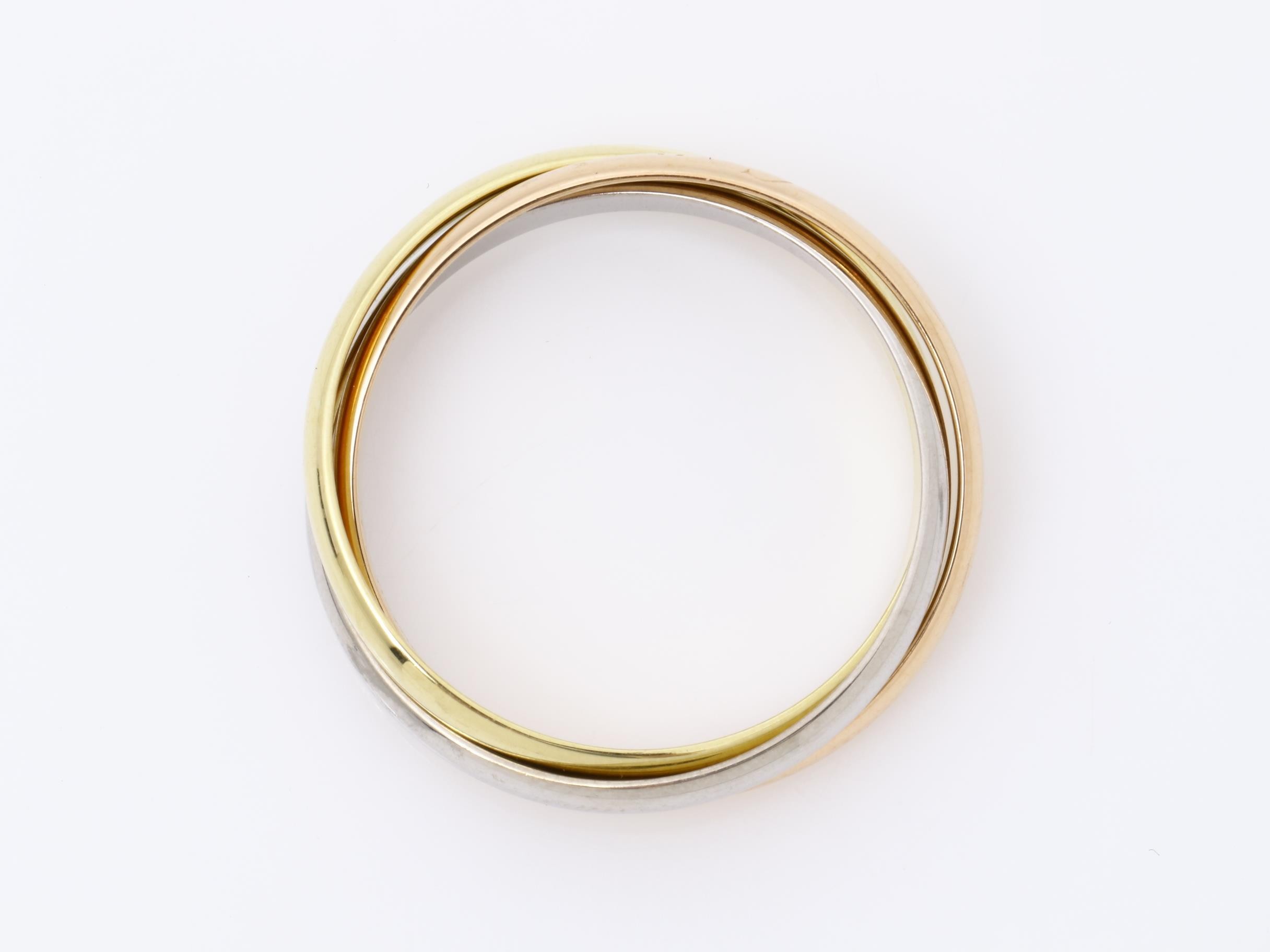 Au750 Trinity Ring #59 5.9g — view 5