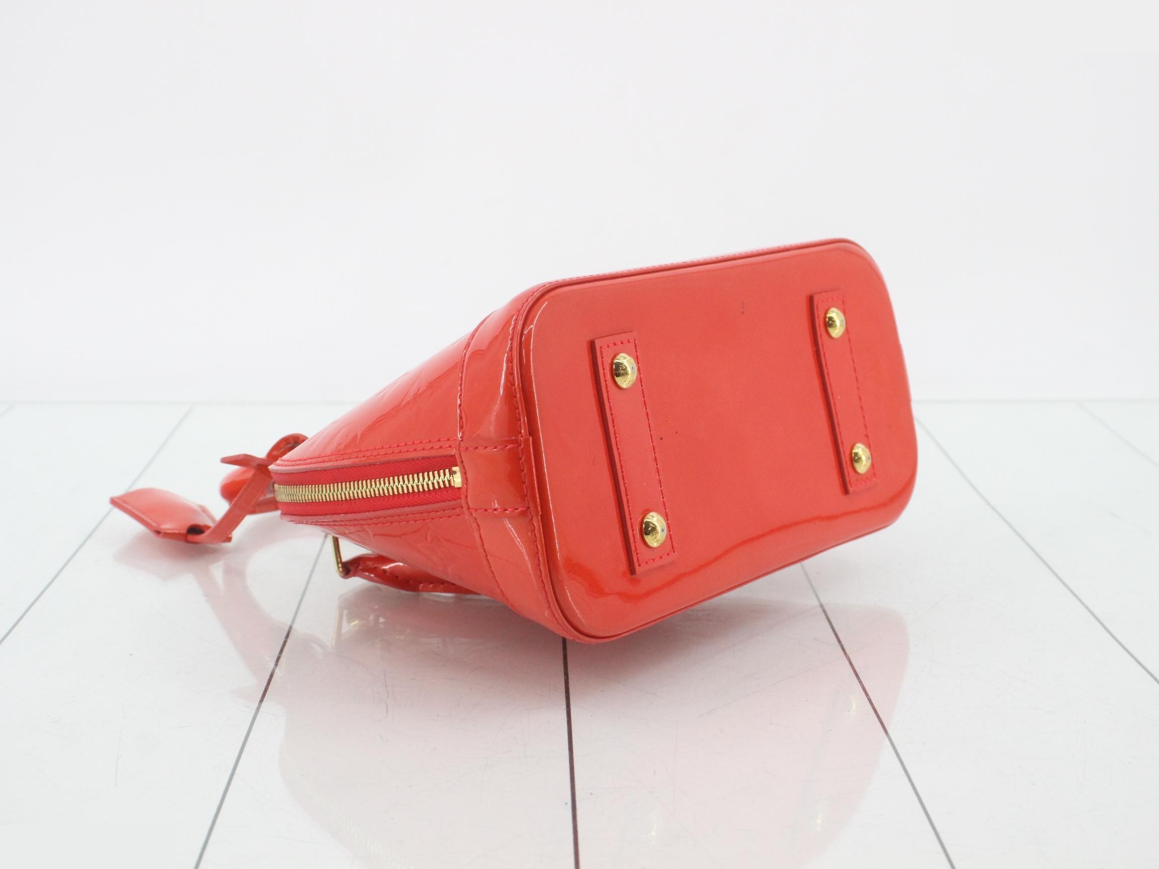 handbag — view 5