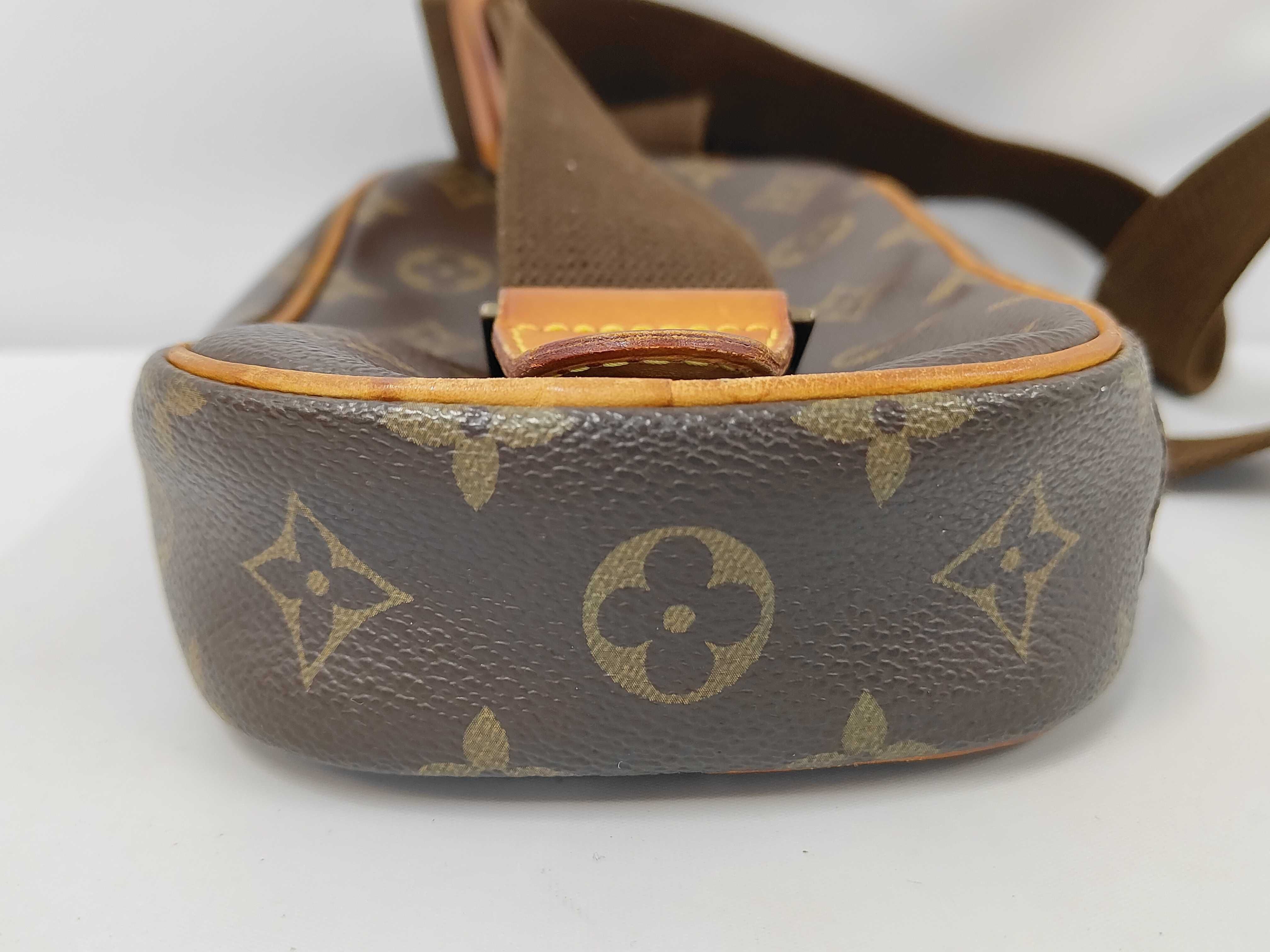 Pochette Gange Body Bag Shoulder Bag — view 3