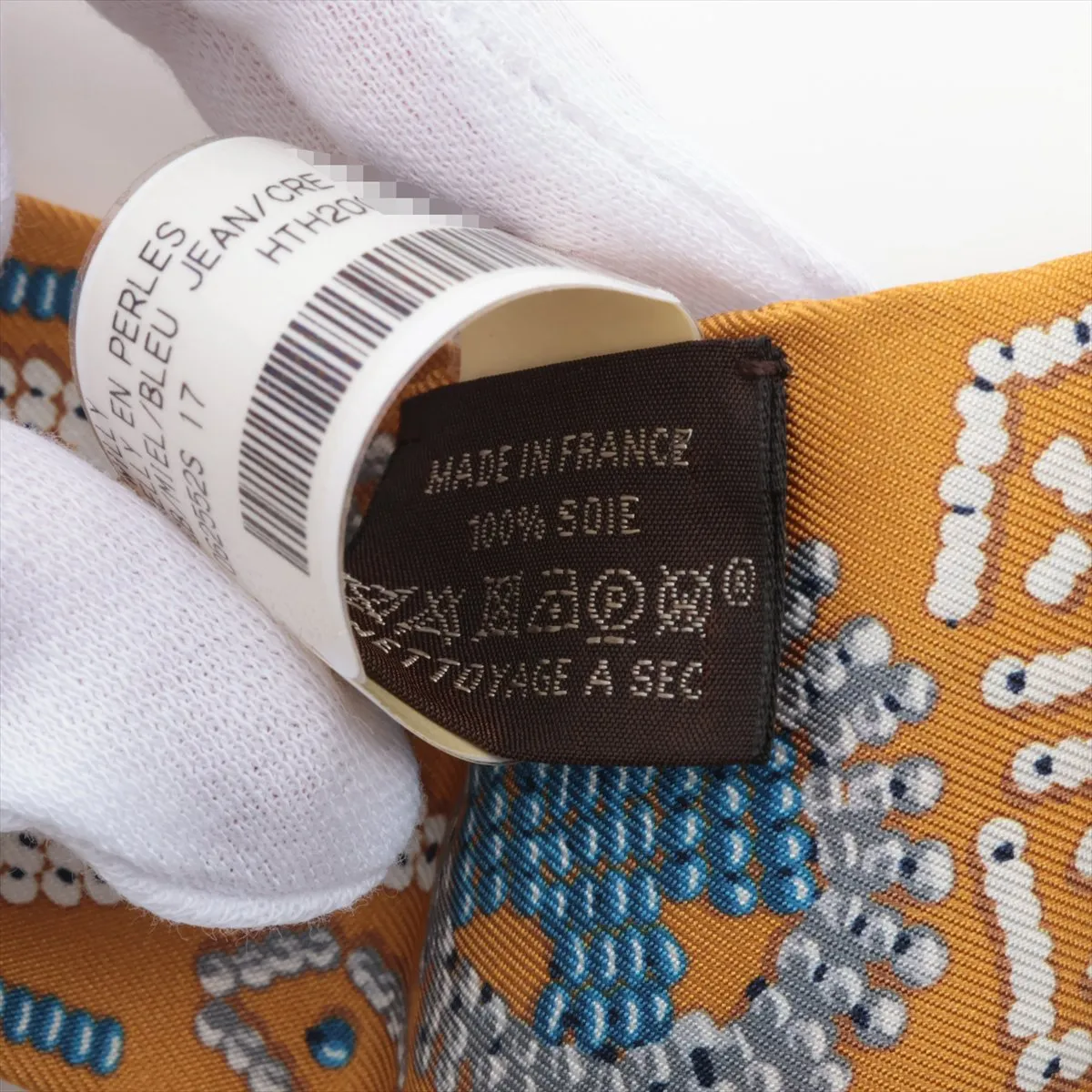 Twilly KELLY EN PERLES (Kelly En Perles) Scarf, Silk, Miel (Miel), Slight thread pull, with paper tag. — view 3