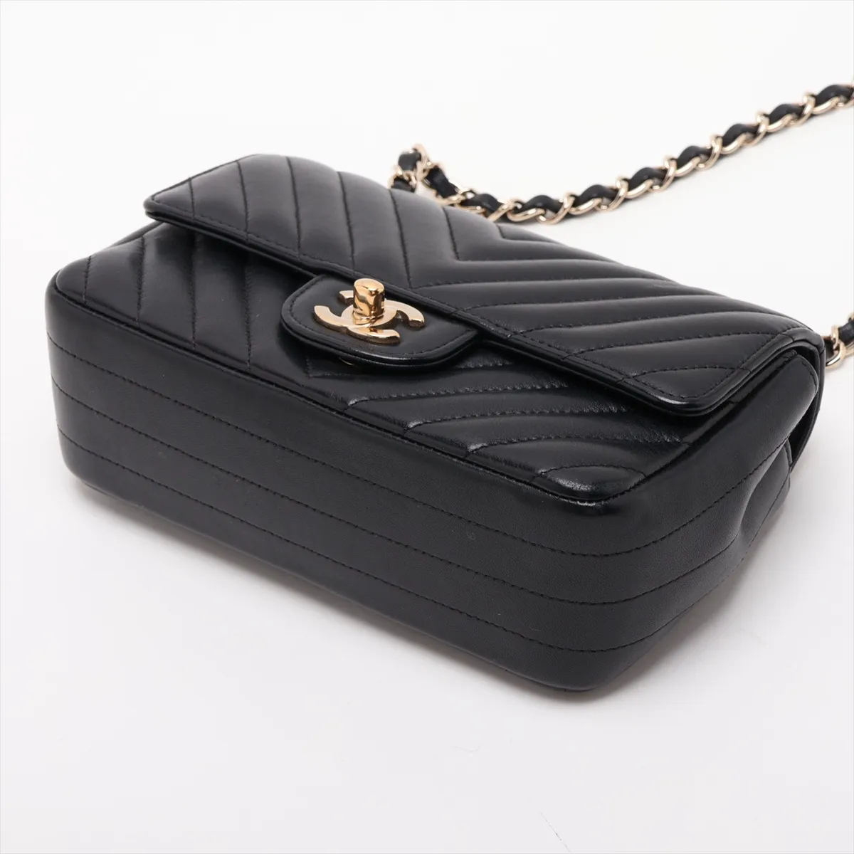 Chevron Lambskin Single Flap Single Chain Bag, V-stitch, Black, Silver Hardware, 24180288, Serial Number 24 — view 3