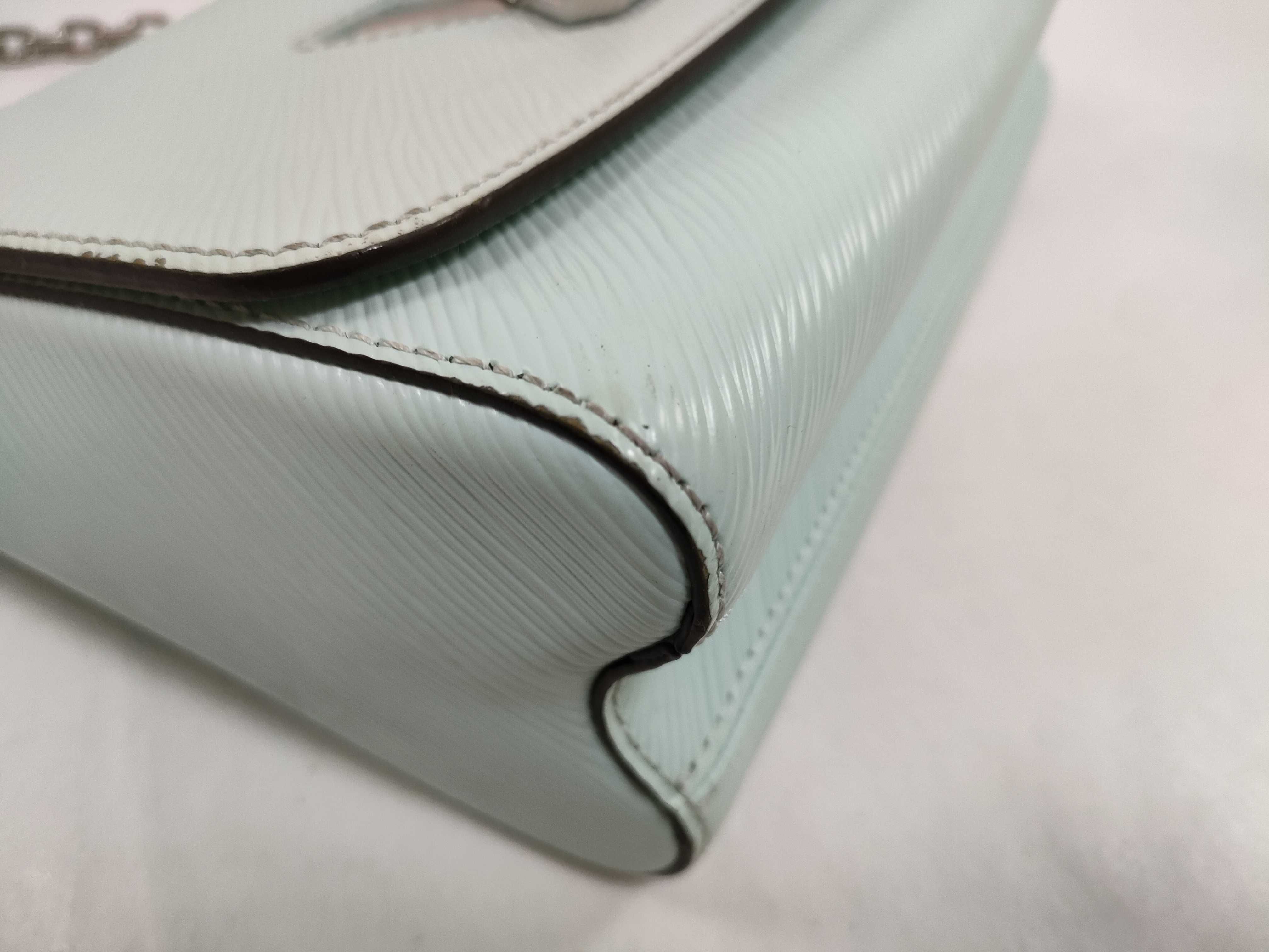Epi Louis Vuitton Twist Shoulder Bag — view 6