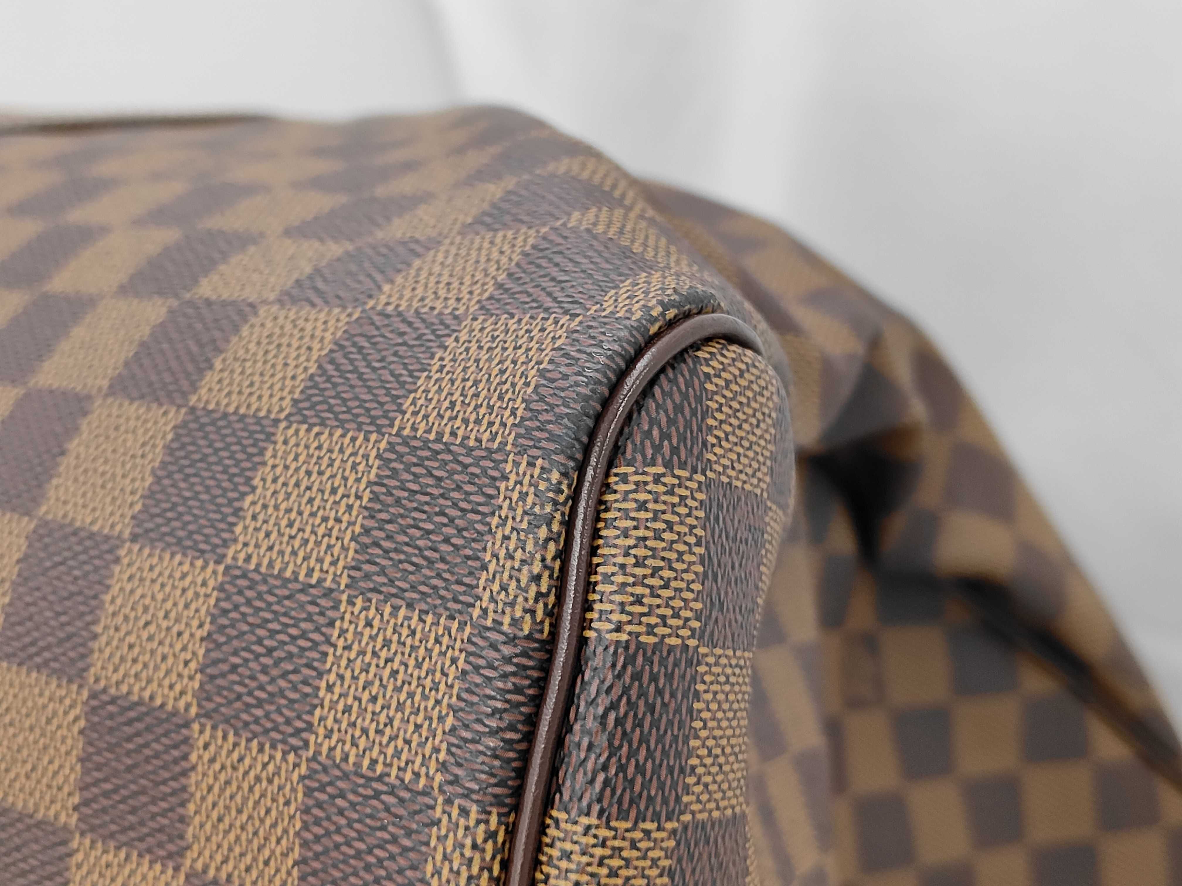 Damier Keepall Bandoulière 55 Boston Bag — view 6