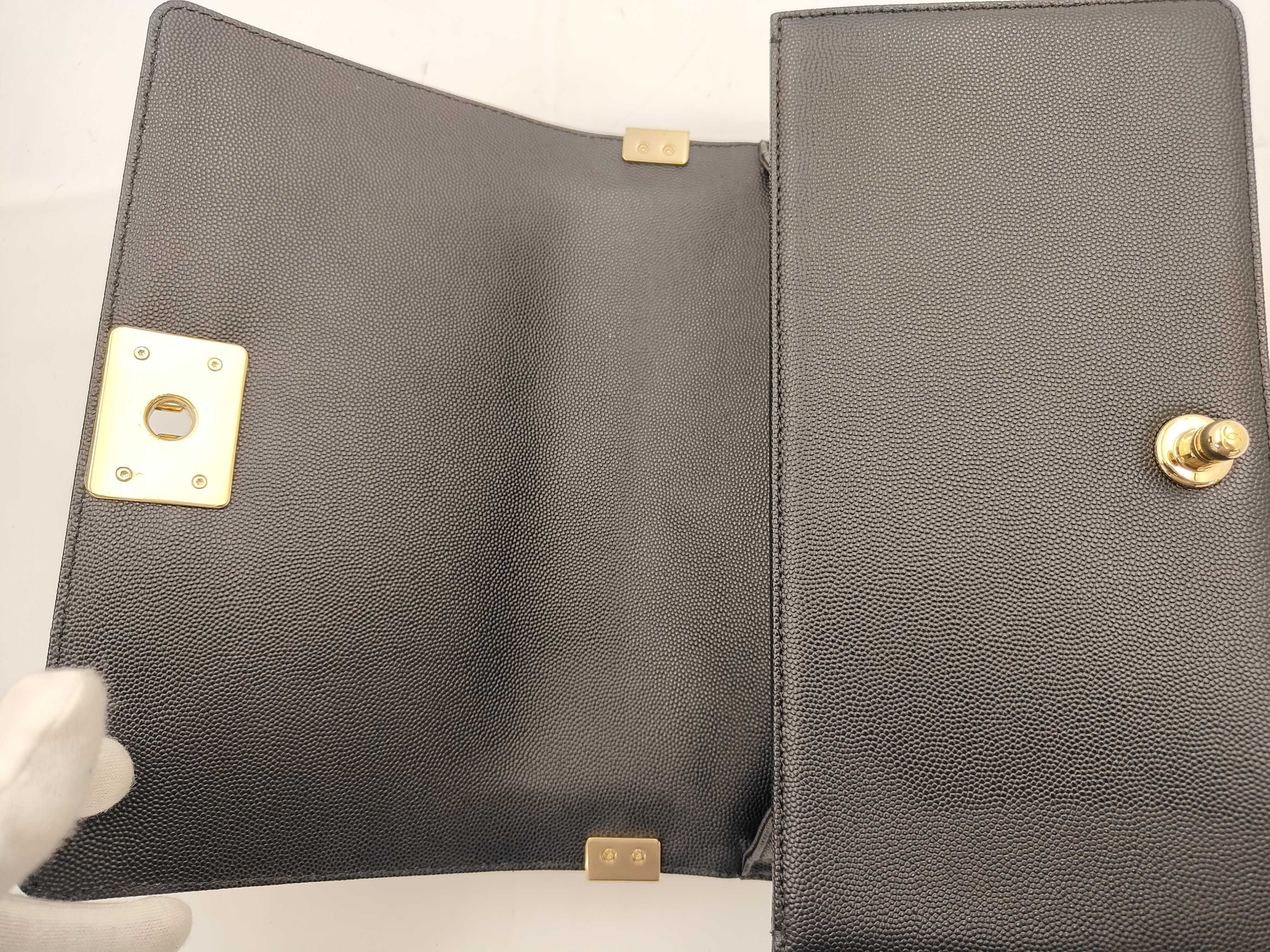 Caviar Skin V-Stitch Boy 25 Chain Shoulder Bag, Black, Serial Number 25 — view 13